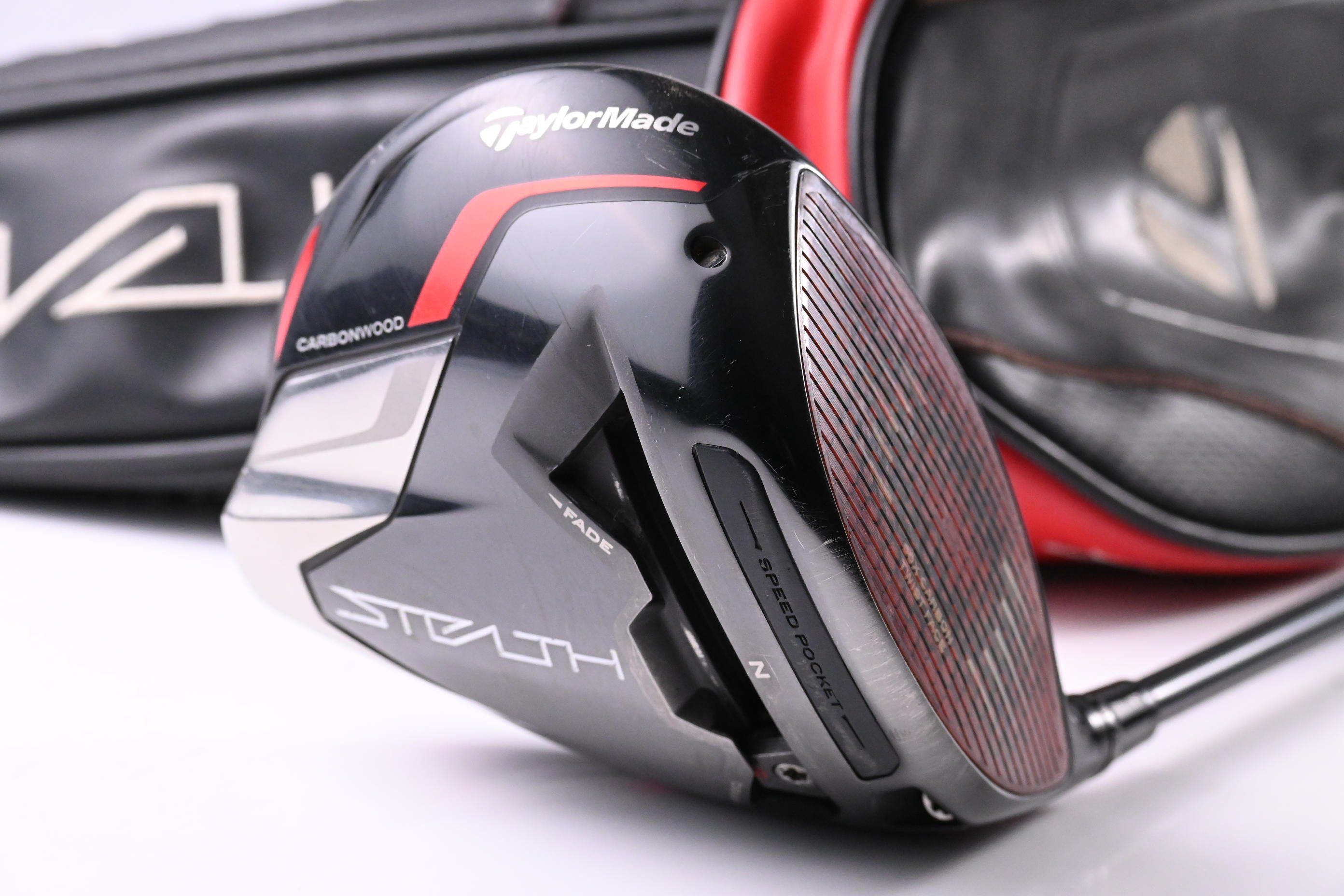 Taylormade Stealth Plus Driver / 9 Degree / Stiff Flex Fujikura Atmos Black 6 Shaft