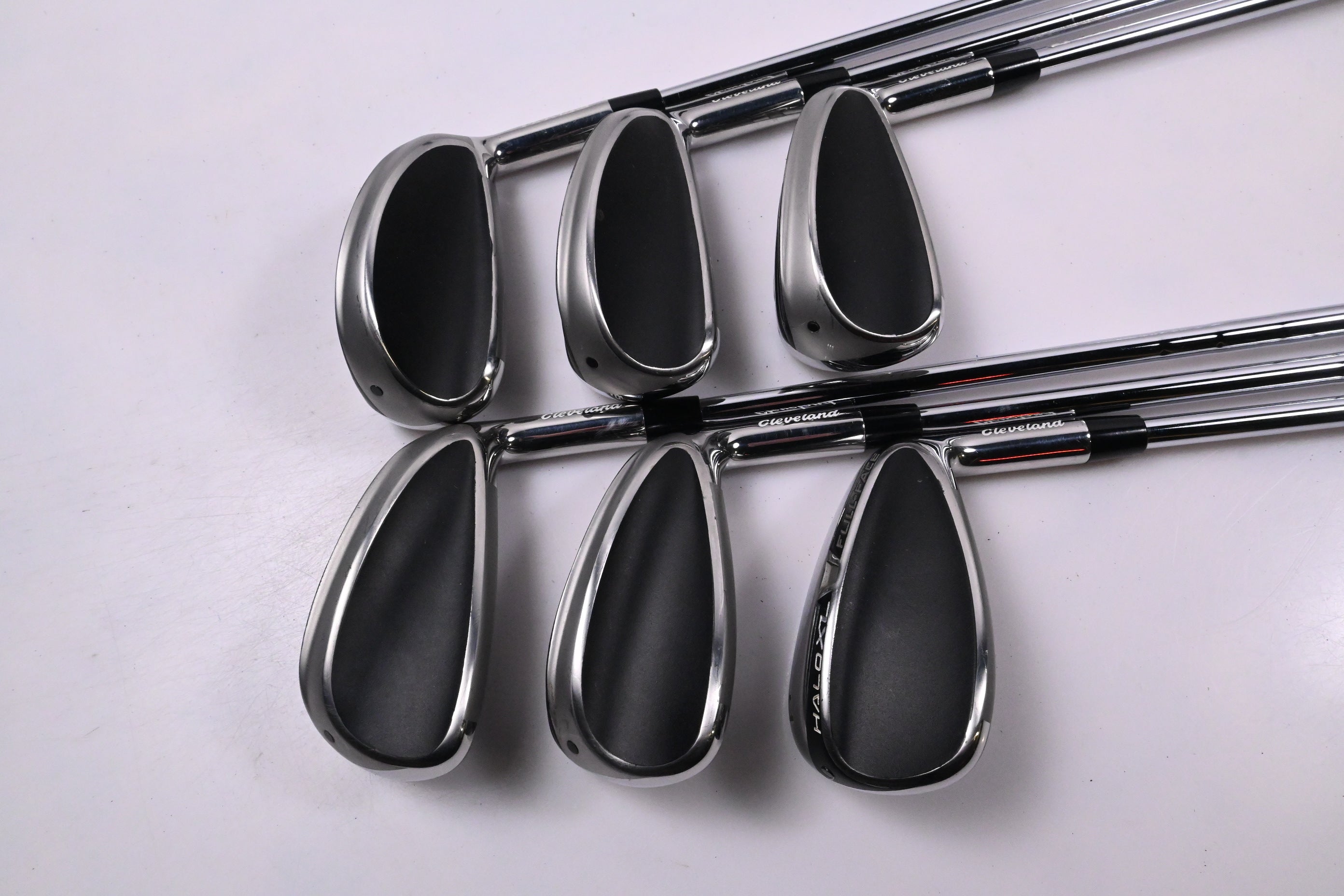 Cleveland Halo XL Full Face Irons / 5-PW / Regular Flex KBS Tour Lite Shafts