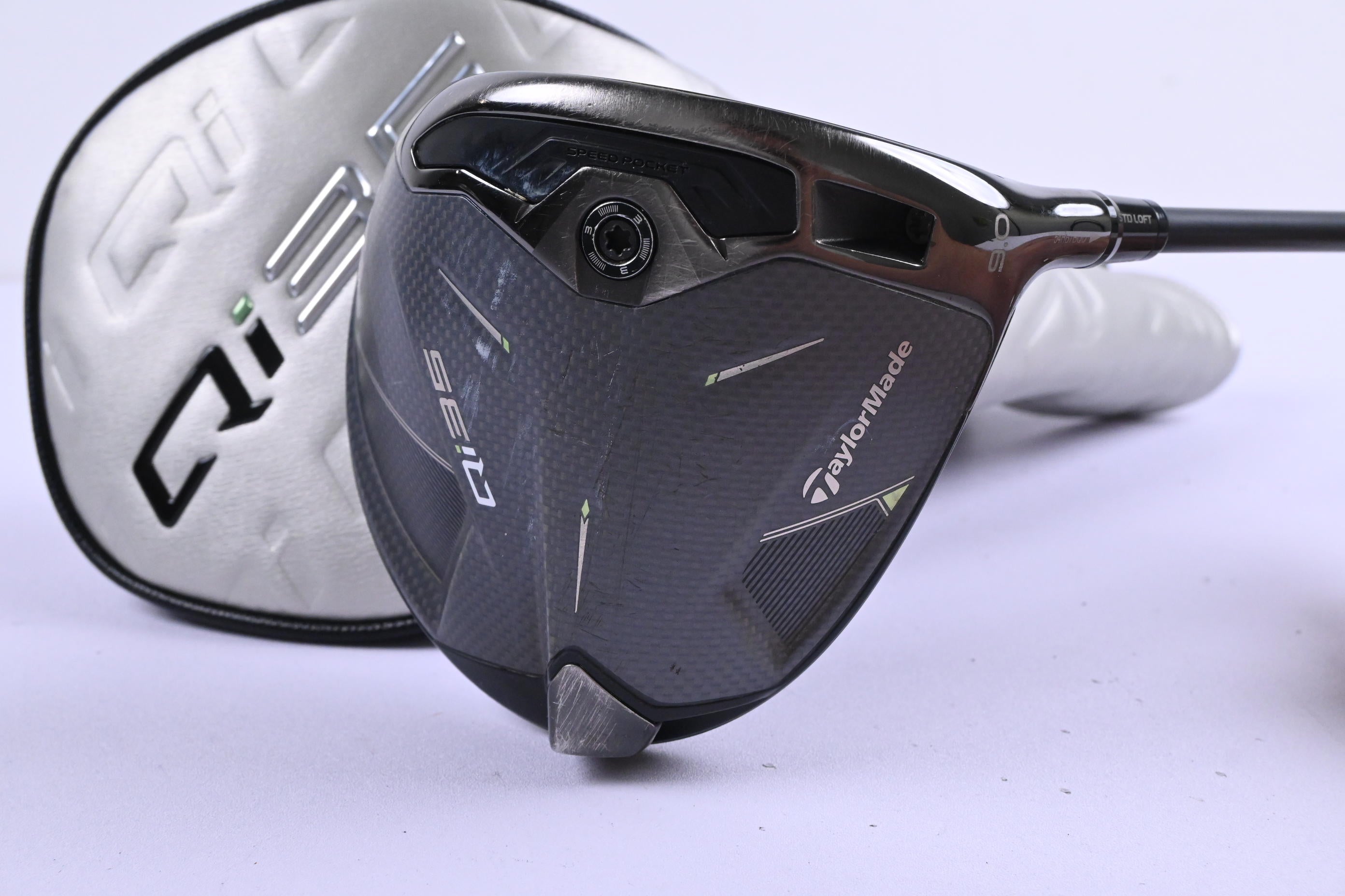Taylormade Qi35 Driver / 9 Degree / Stiff Flex Kai'li Dark Waves White 60 Shaft
