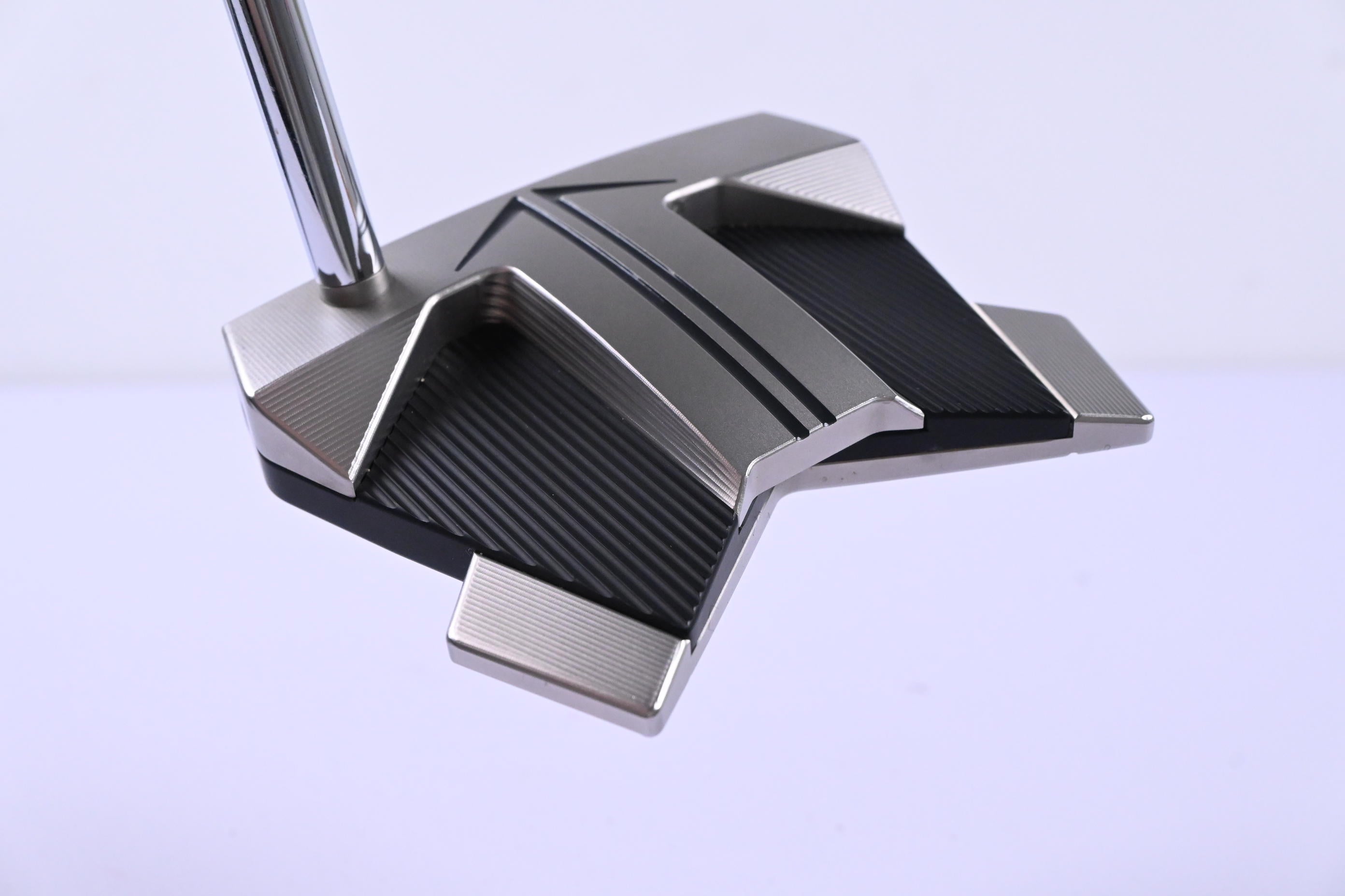 Scotty Cameron 2024 Phantom 11 Putter / 34 Inch