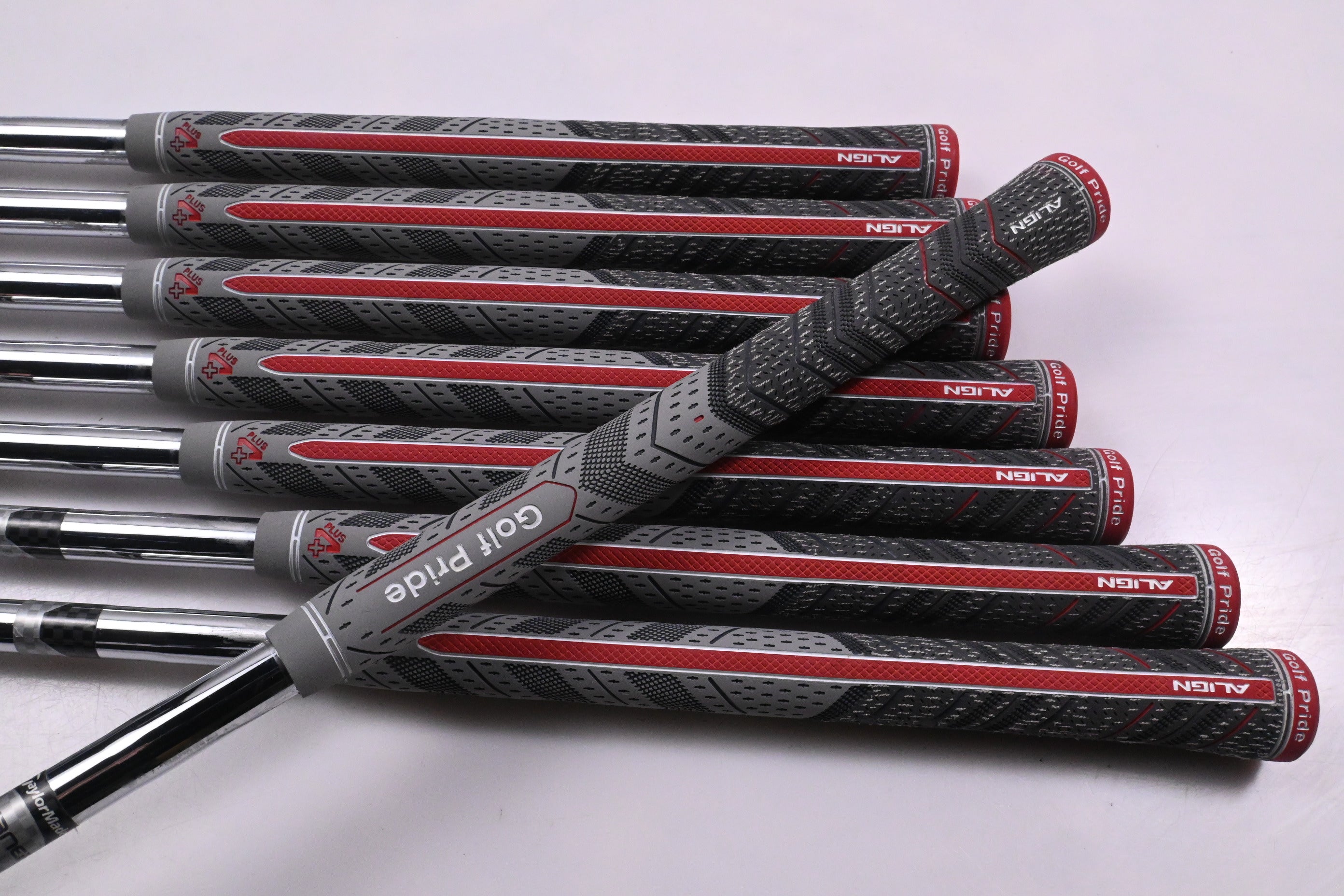Taylormade Tour Burner Irons / 4-PW+SW / Regular Flex Taylormade 105 Shafts