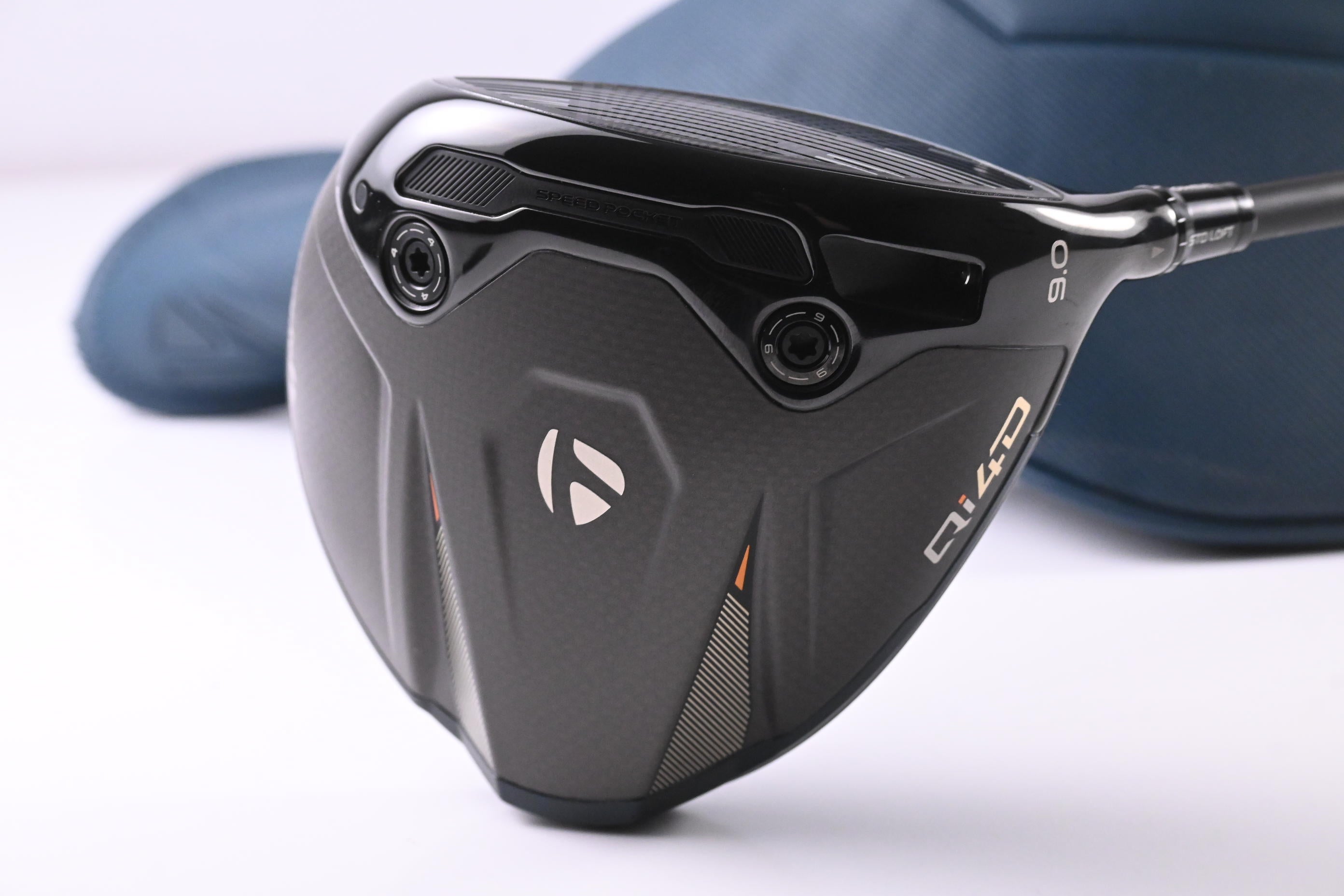 Taylormade Qi4D Driver / 9 Degree / Stiff Flex Reax Blue 60 Shaft