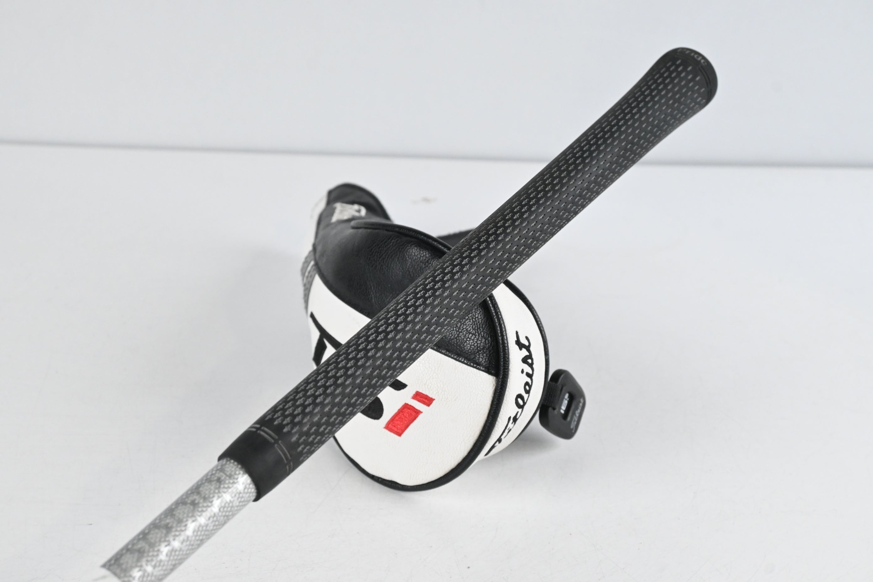 Left Hand Titleist TSi2 #3 Wood / 16.5 Degree / Regular Flex Tensei AV Blue 65