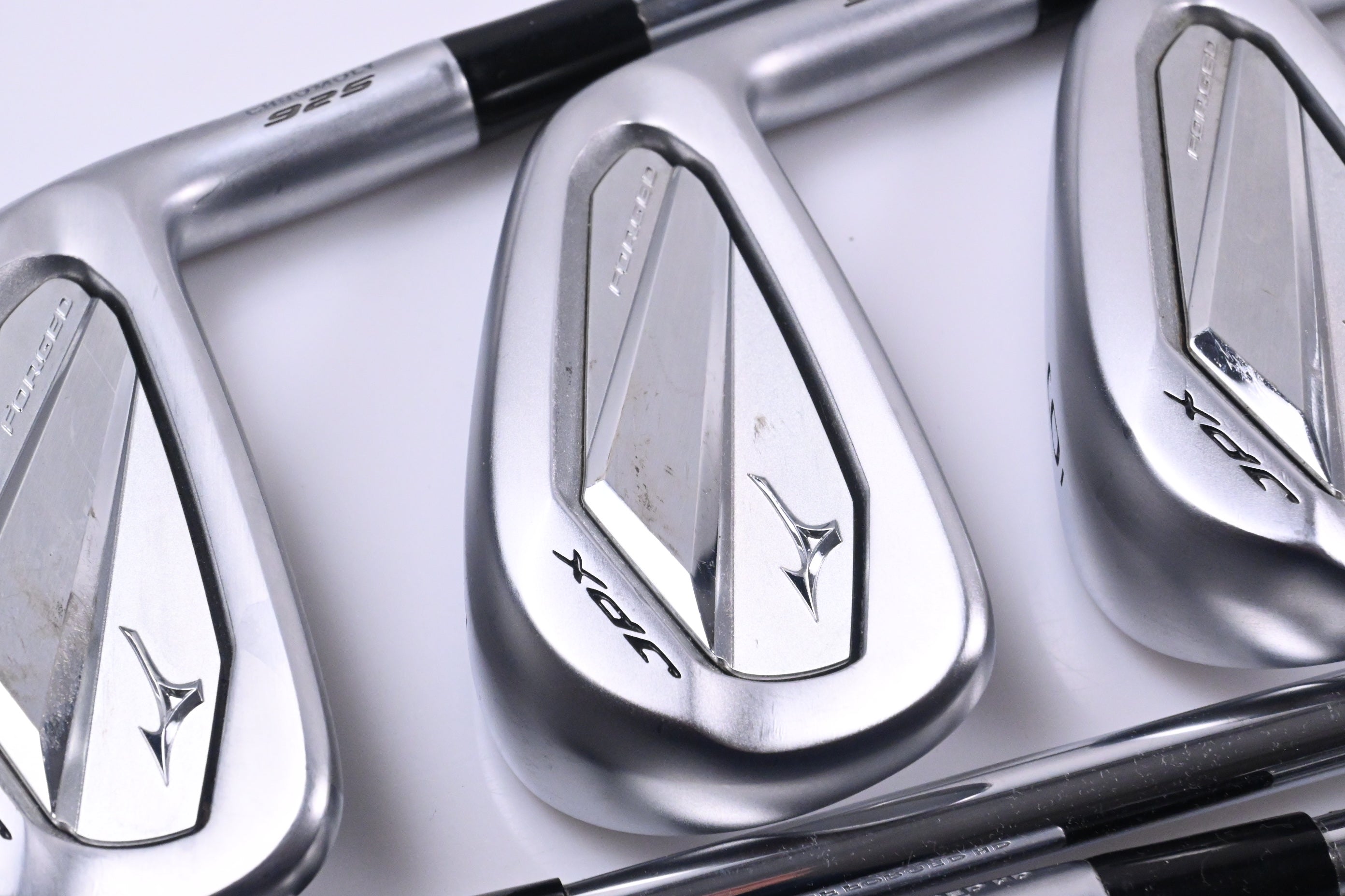 Mizuno JPX 925 Forged Irons / 4-PW / Regular Plus Flex Project X LZ 115 Shafts