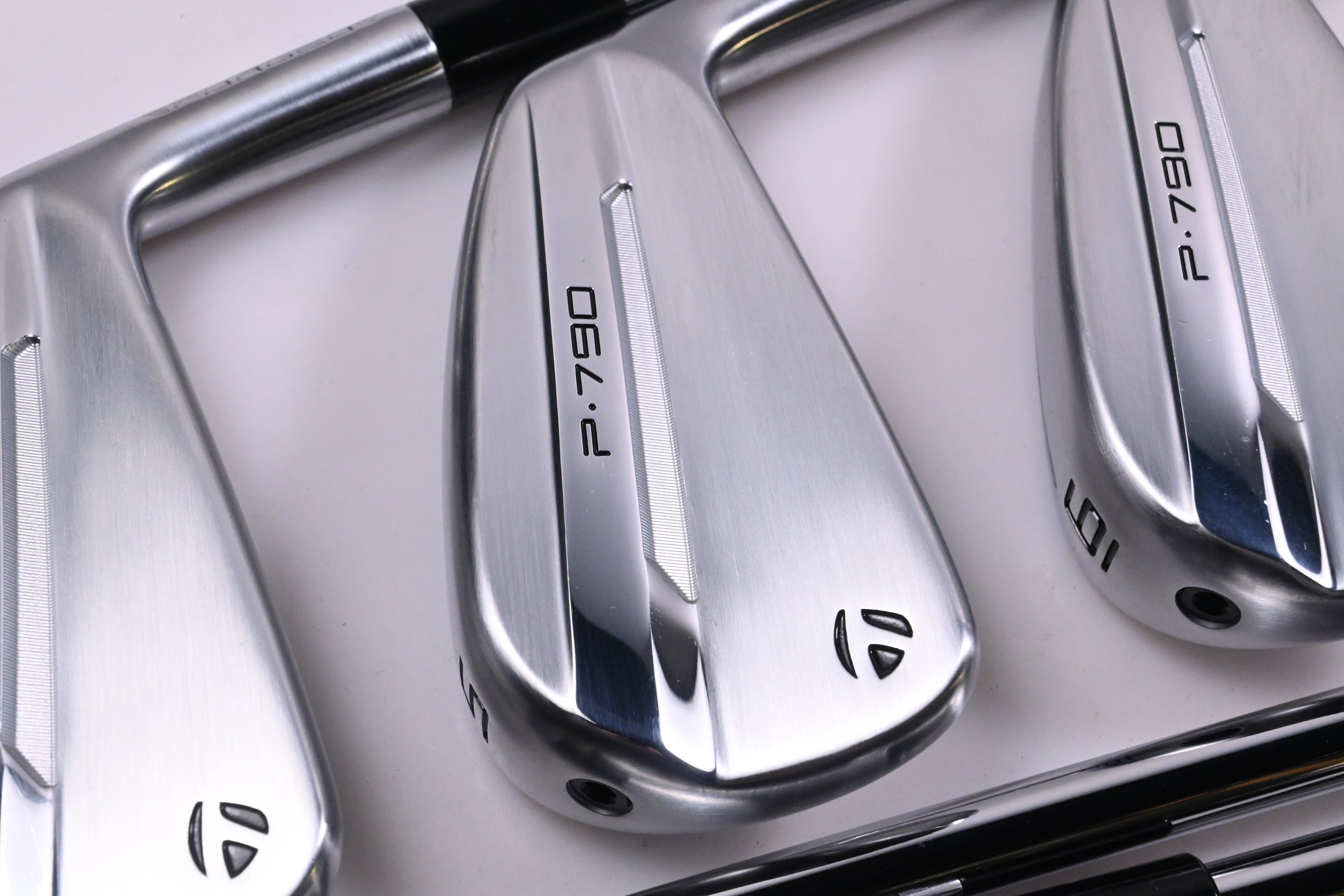 Taylormade P790 2025 Irons / 4-PW / Stiff Flex N.S.Pro Modus³ Tour 105 Shafts