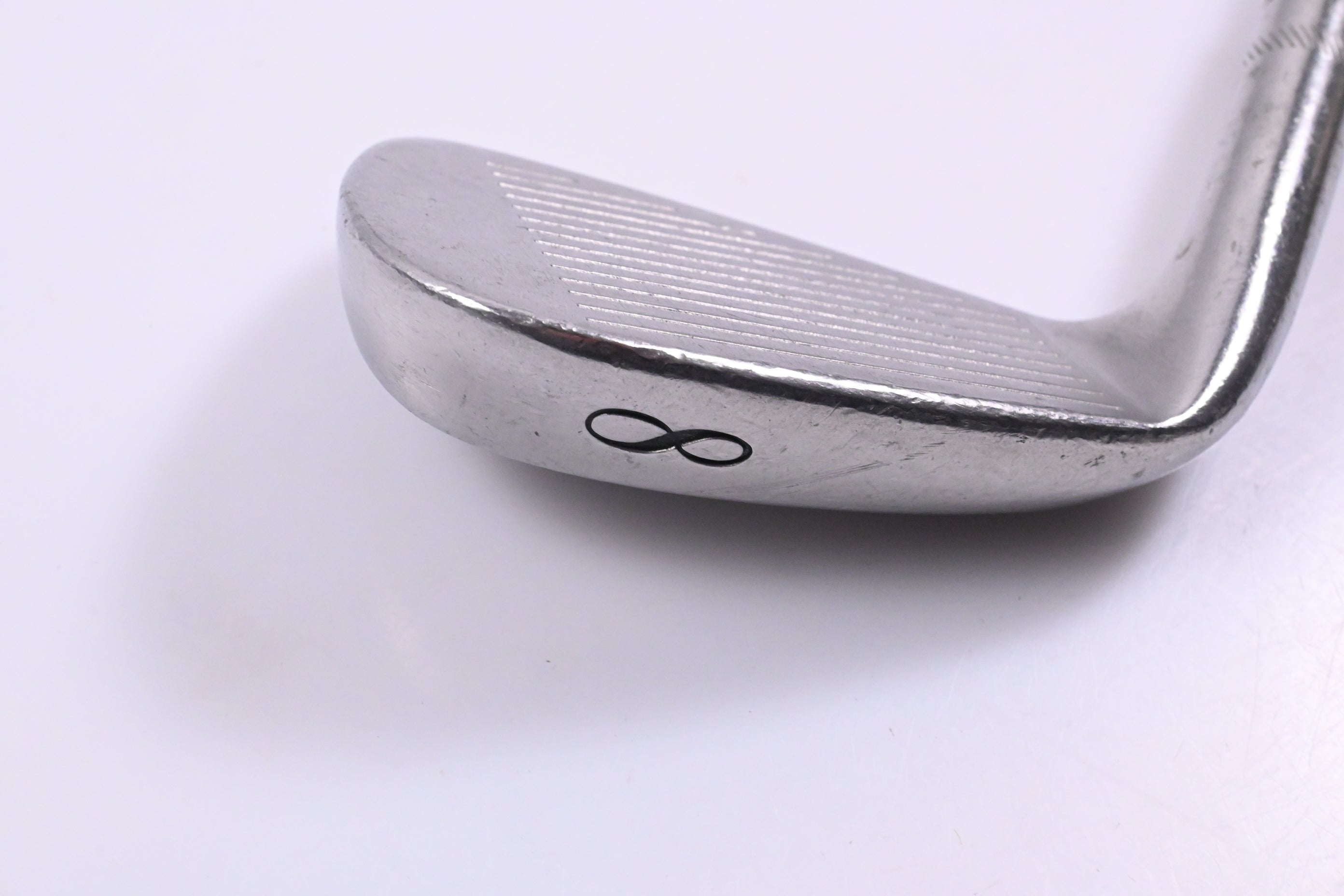 Titleist DCI 762 #8 Iron / Stiff Flex Dynamic Gold S400 Shaft