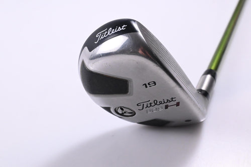 Titleist 909H #3 Hybrid / 19 Degree / Stiff Flex Aldila NV Green 85 Shaft