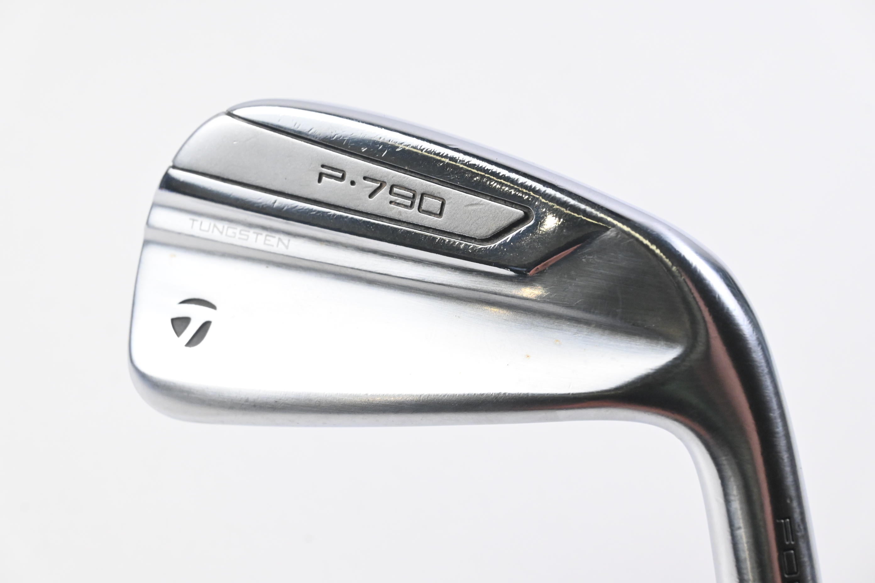 Taylormade P790 2019 #4 Iron / 21 Degree / Regular Flex UST Recoil 660 Shaft