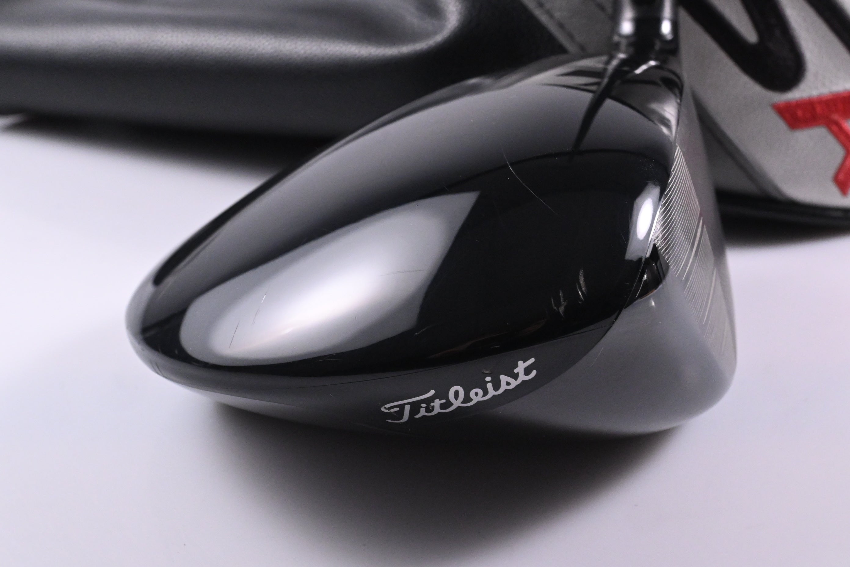 Titleist TSR2 Driver / 10 Degree / Stiff Flex HZRDUS GEN4 Black 60 Shaft