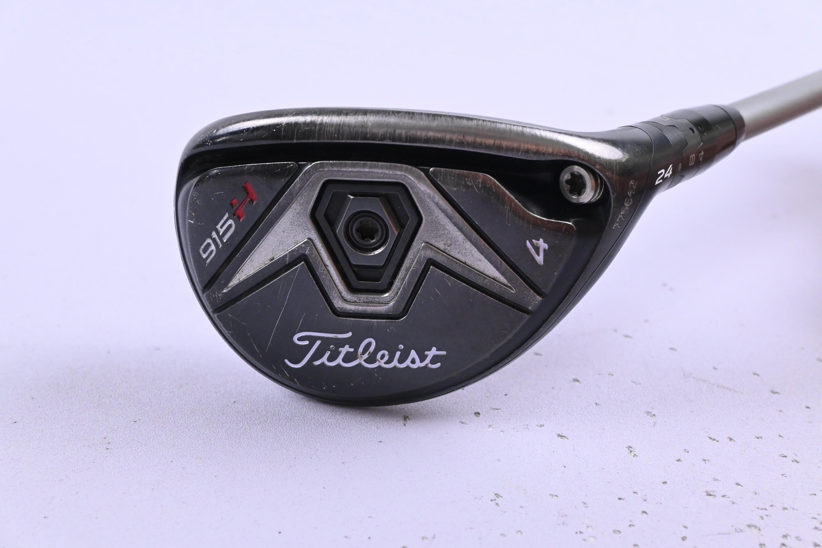 Titleist 915H #4 Hybrid / 24 Degree / Regular Flex Diamana M+ 60 Shaft