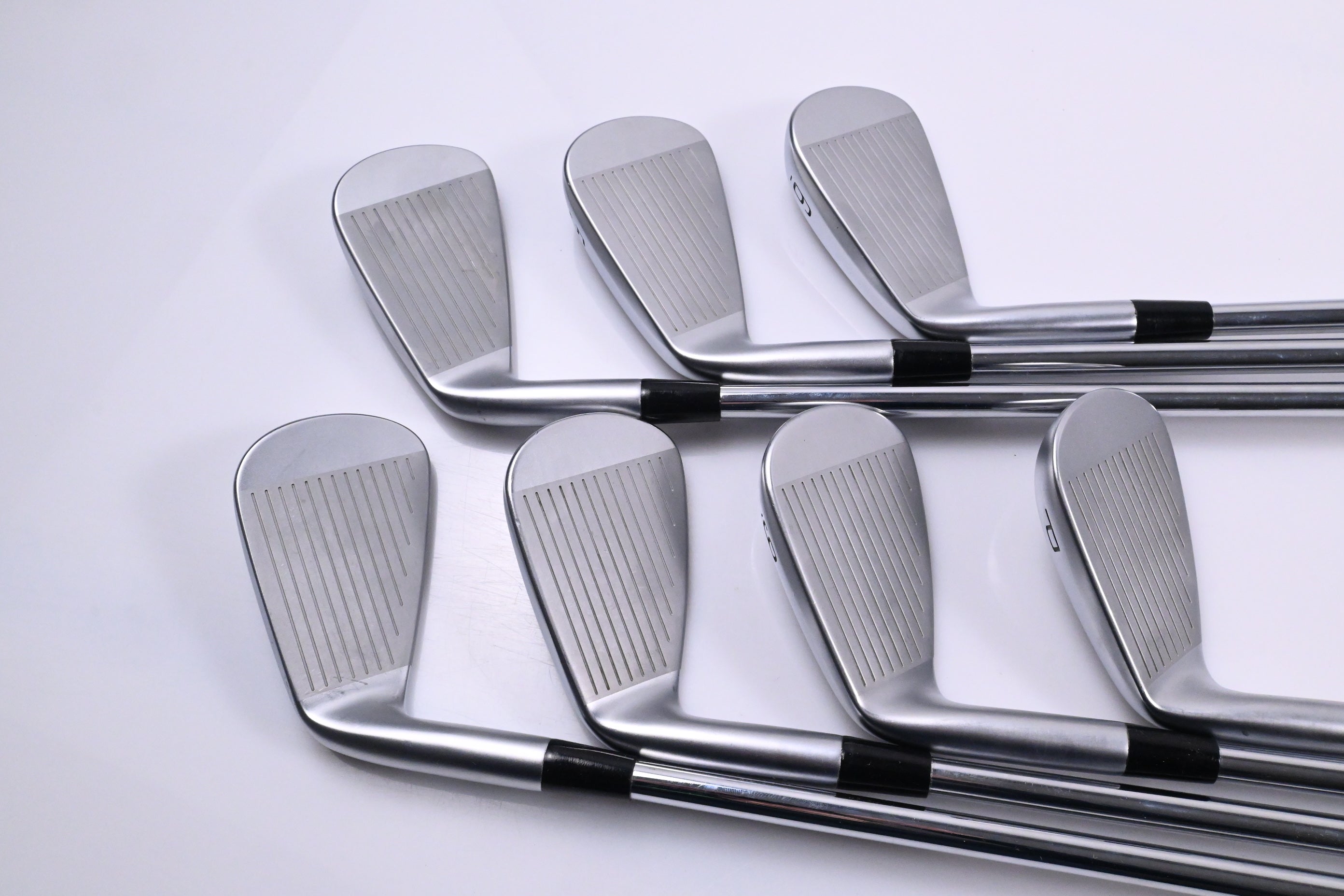 Mizuno JPX 925 Forged Irons / 4-PW / Regular Plus Flex Project X LZ 115 Shafts