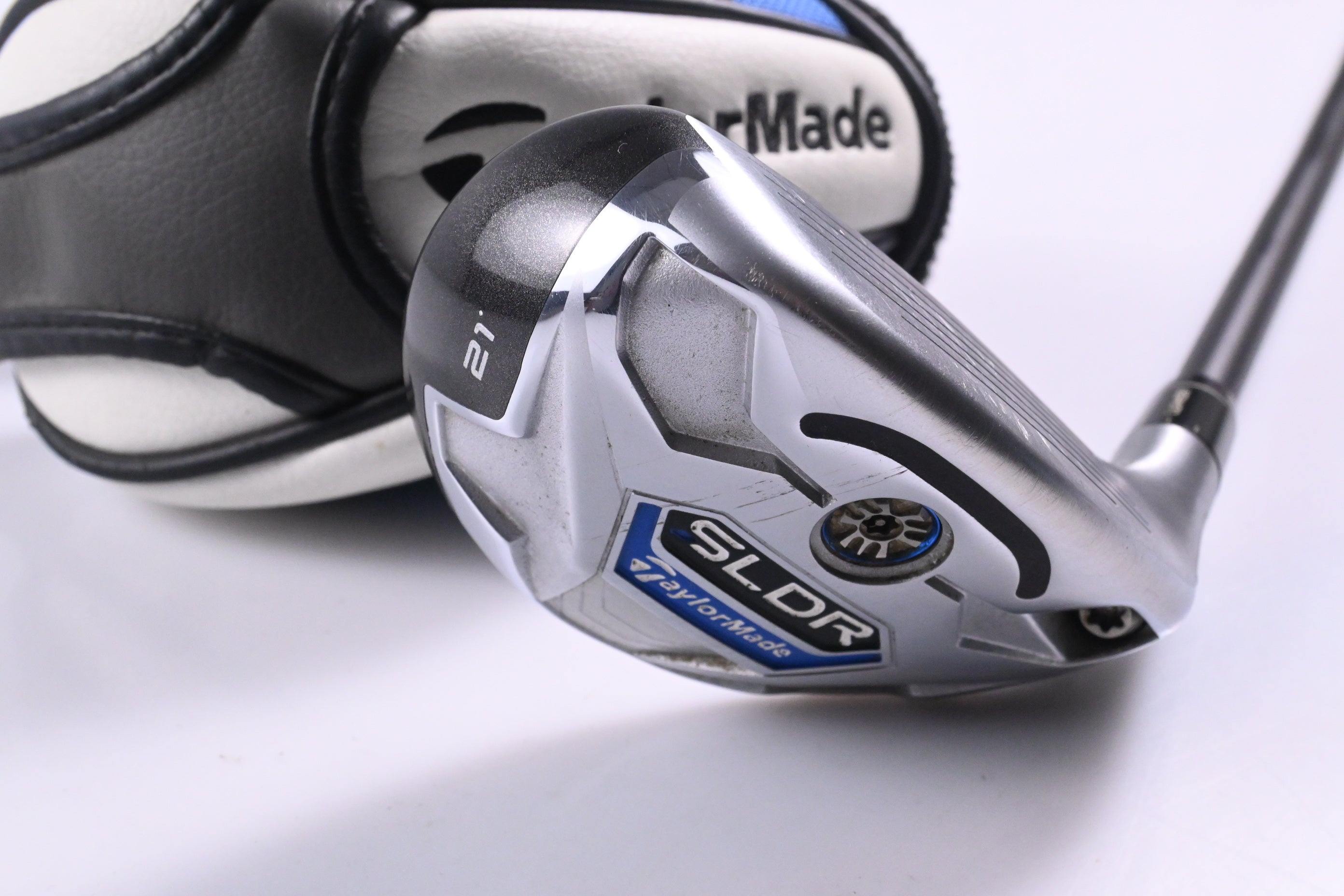 Taylormade SLDR #4 Hybrid / 21 Degree / Stiff Flex Fujikura Speeder 82 Shaft