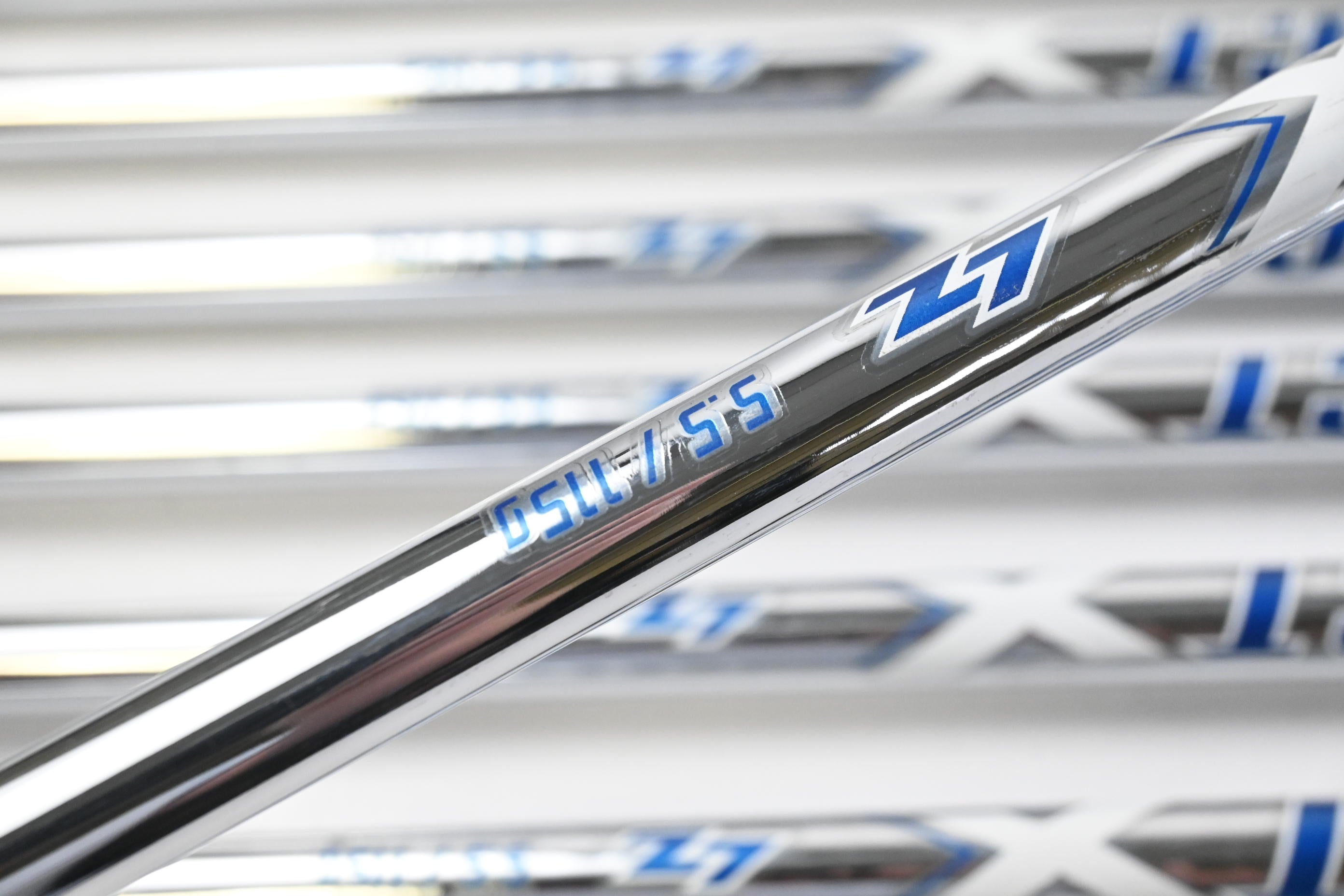 Titleist 718 T-MB Irons / 3-PW / Regular Flex Project X LZ 115 Shafts