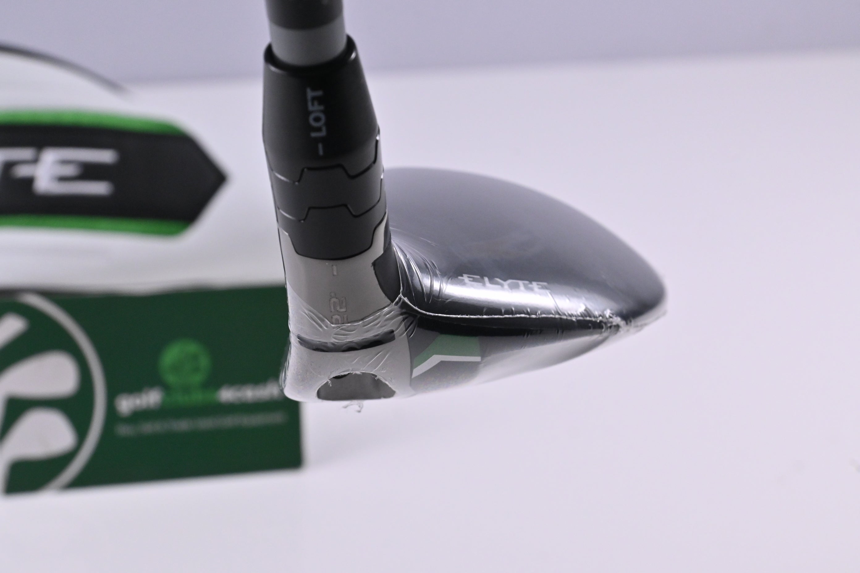 Callaway Elyte #4 Hybrid / 22 Degree / Regular Flex Denali Charcoal 60 Shaft