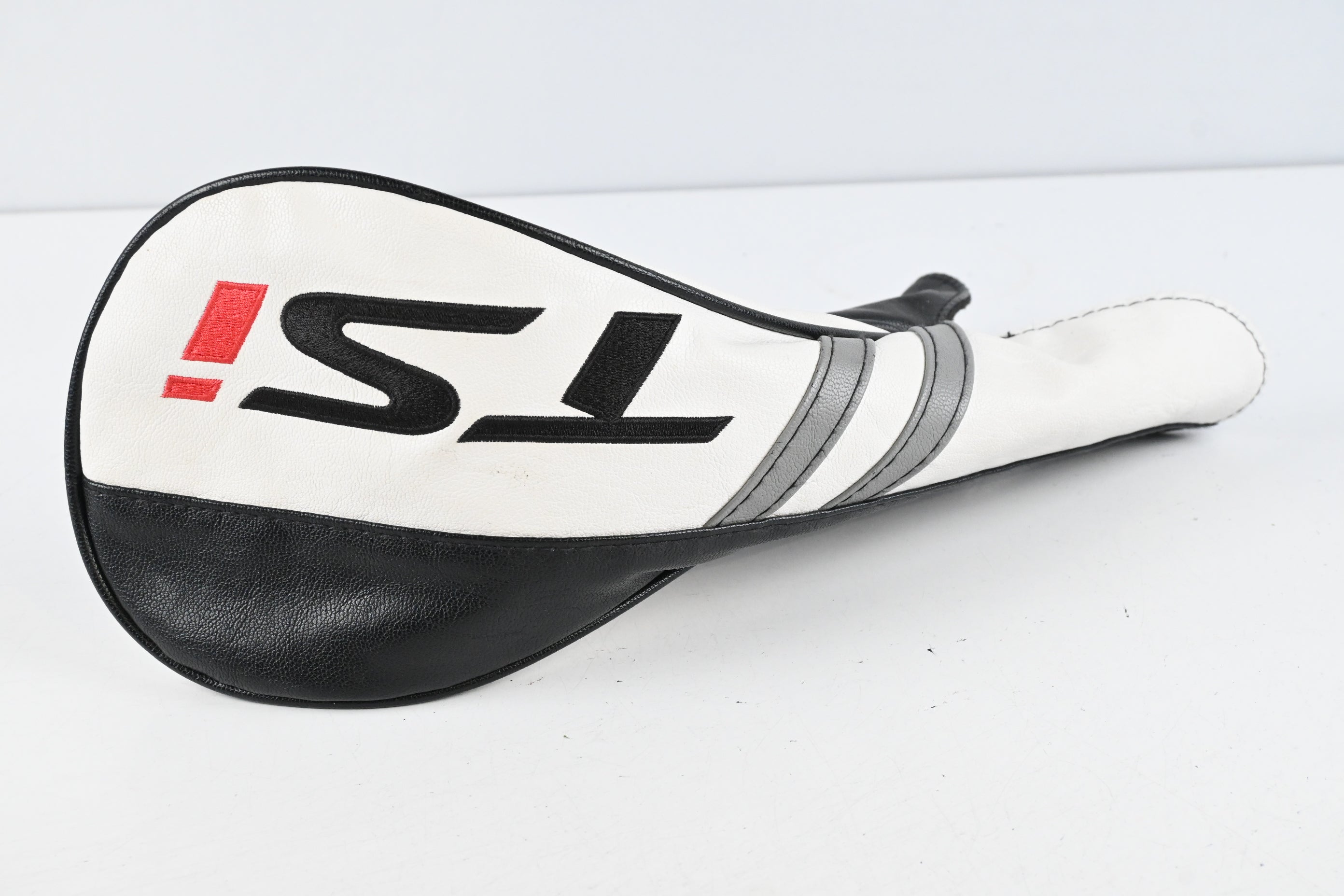Titleist TSi4 Driver / 8 Degree / X-Flex Tensei AV Raw White 65 Shaft