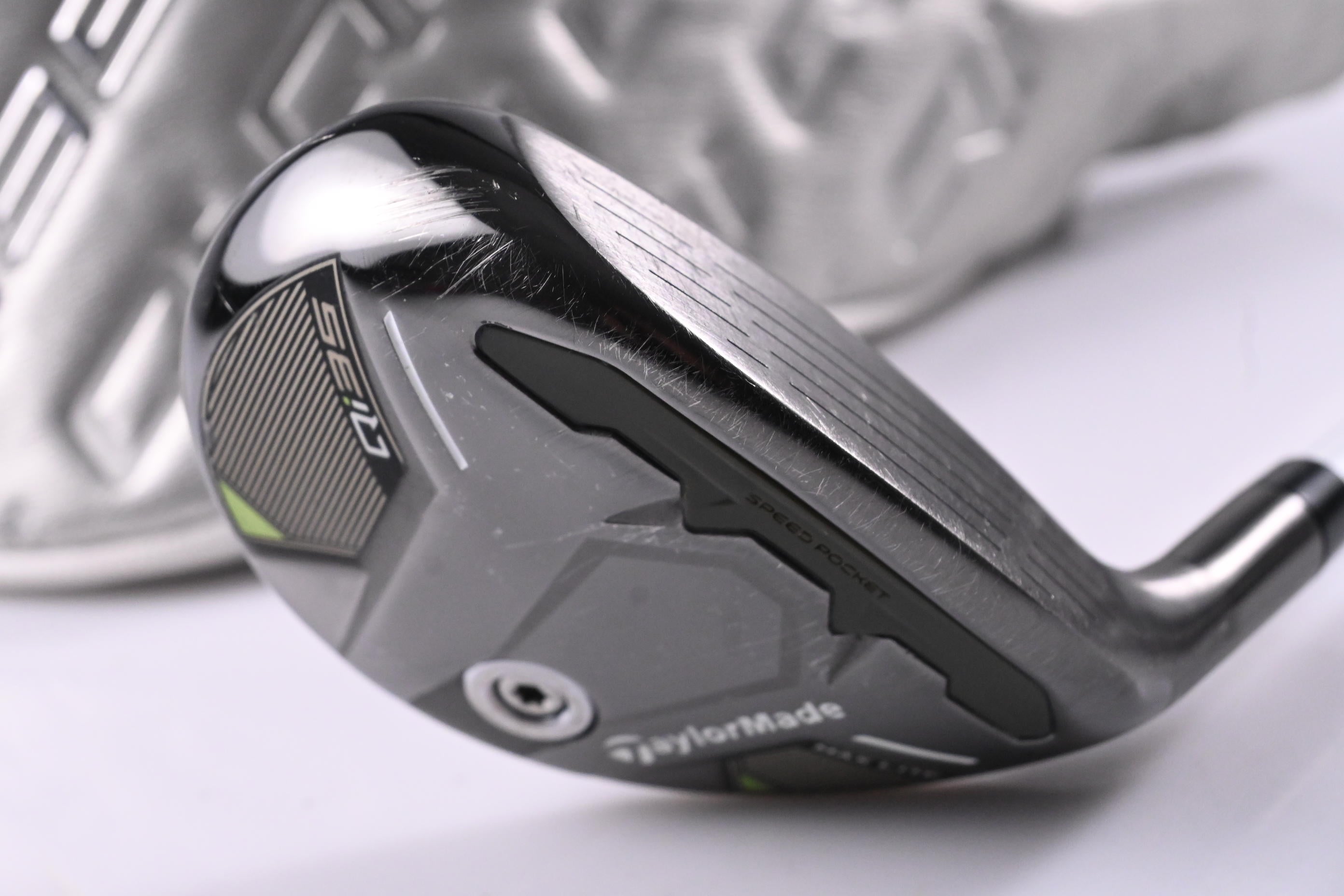 Ladies Taylormade Qi35 Max Lite #5 Hybrid / 27 Degree / Ladies Flex Airspeeder