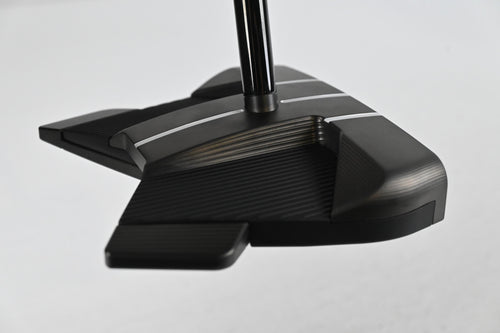 Scotty Cameron 11R OC Spec III Limited Edition Putter / 35 Inch