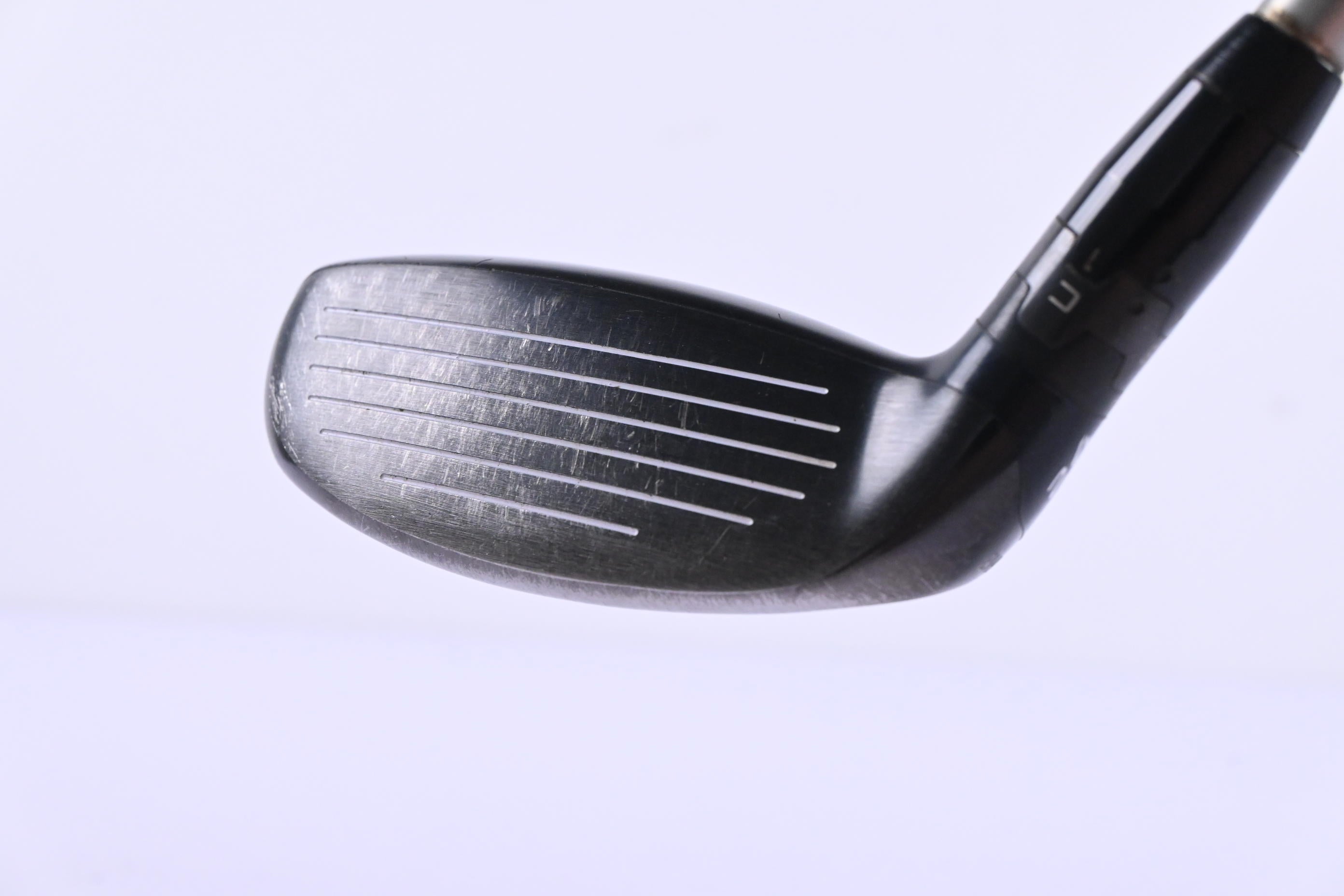 Titleist 915H #4 Hybrid / 24 Degree / Regular Flex Diamana M+ 60 Shaft