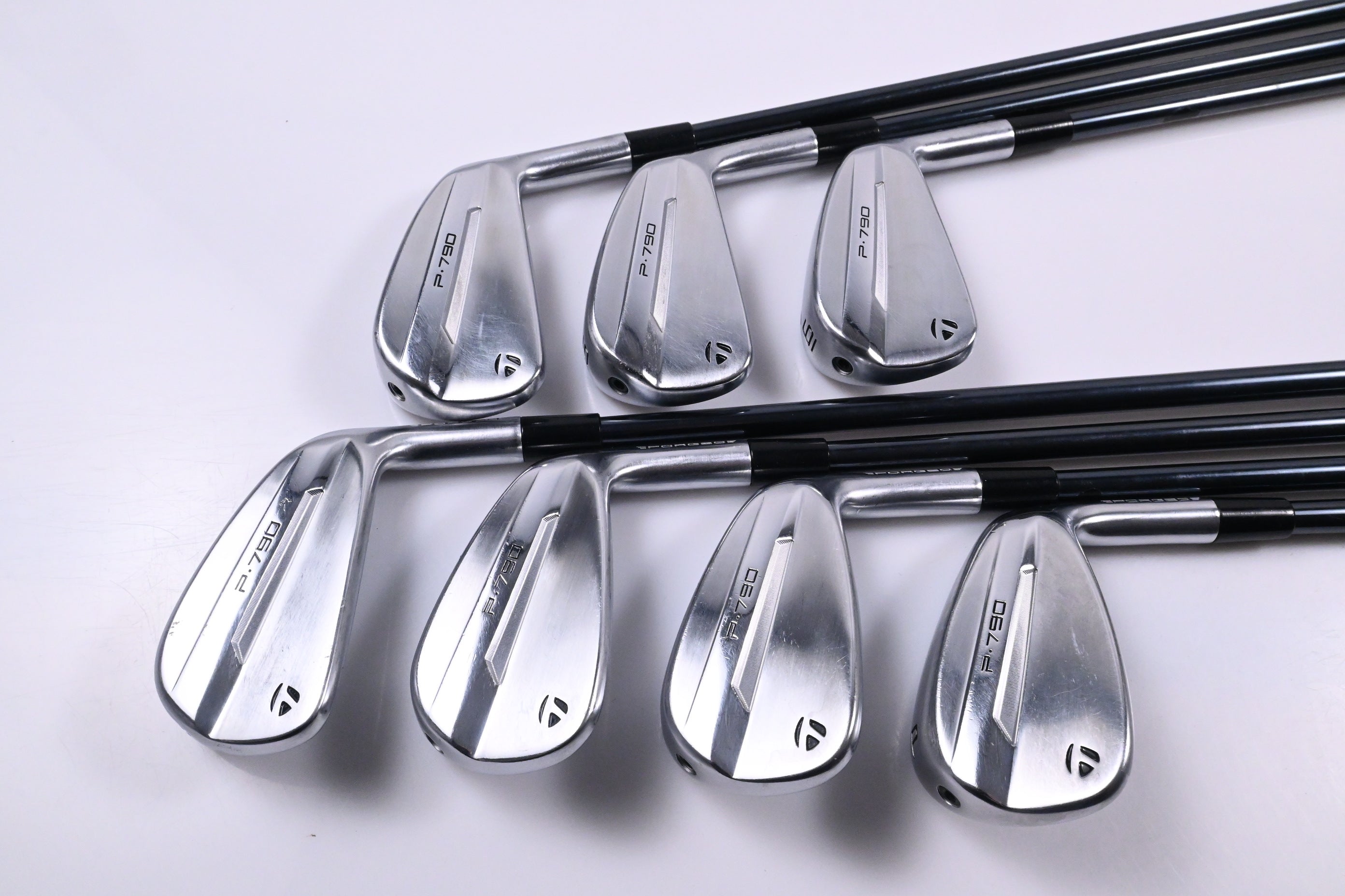 Taylormade P790 2025 Irons / 4-PW / Regular Flex UST Recoil Dart HDC 70 Shafts