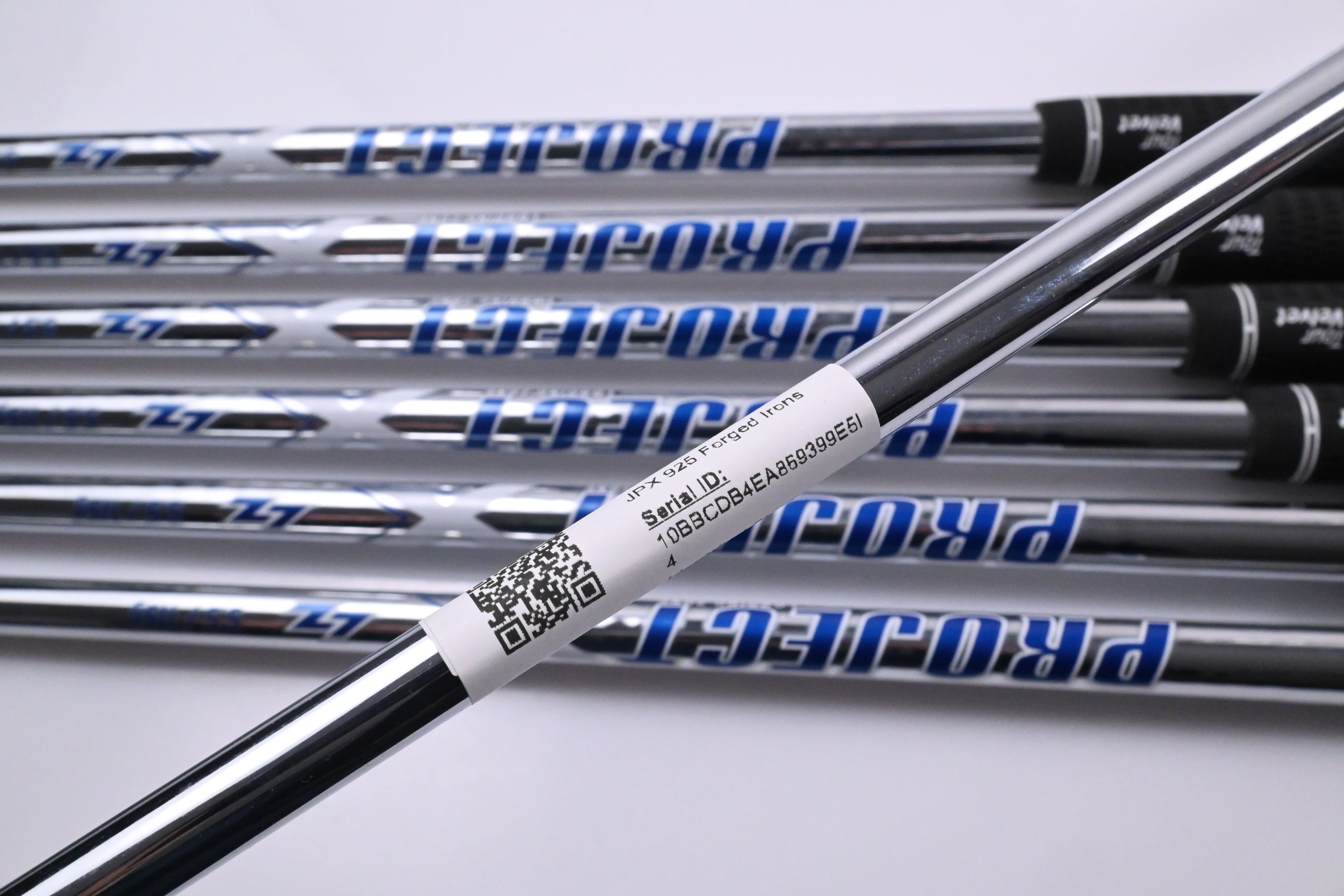Mizuno JPX 925 Forged Irons / 4-PW / Regular Plus Flex Project X LZ 115 Shafts