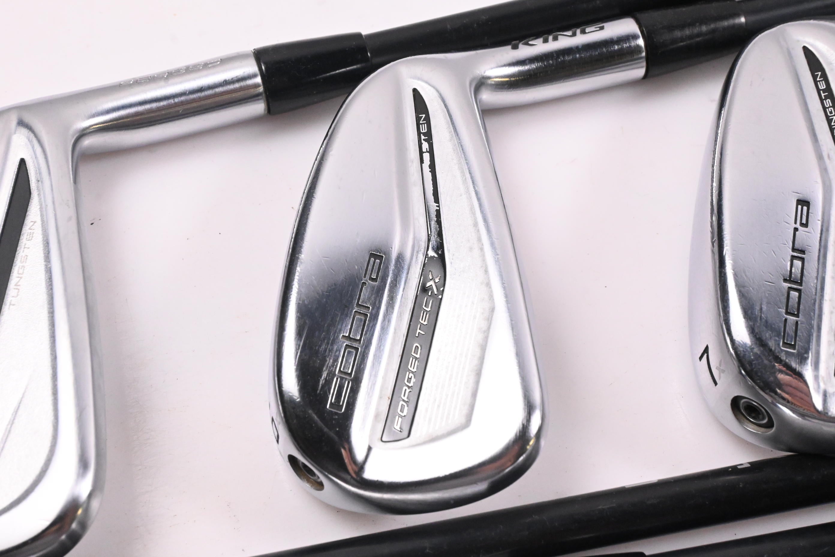 Cobra King Forged Tec X 2022 Irons / 5-PW+GW / Regular Flex Axiom 75 Shafts