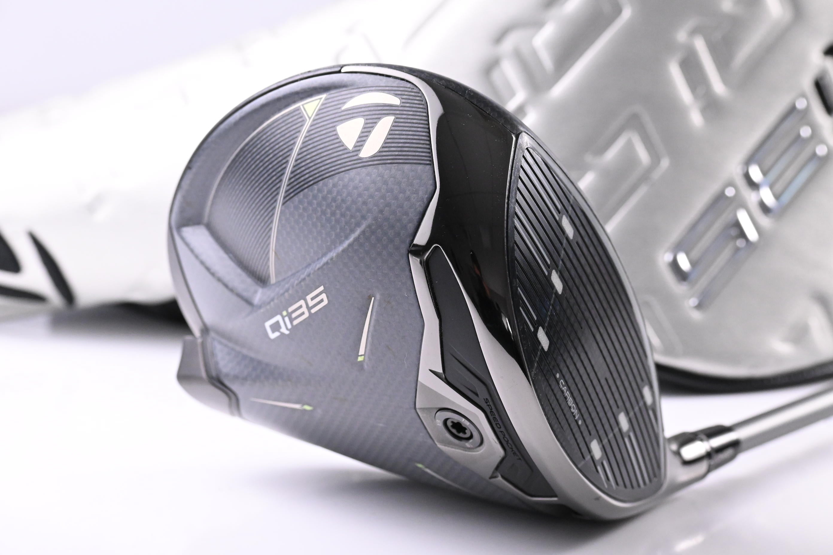 Taylormade Qi35 Driver / 9 Degree / Stiff Flex Fujikura Air Speeder 50 Shaft