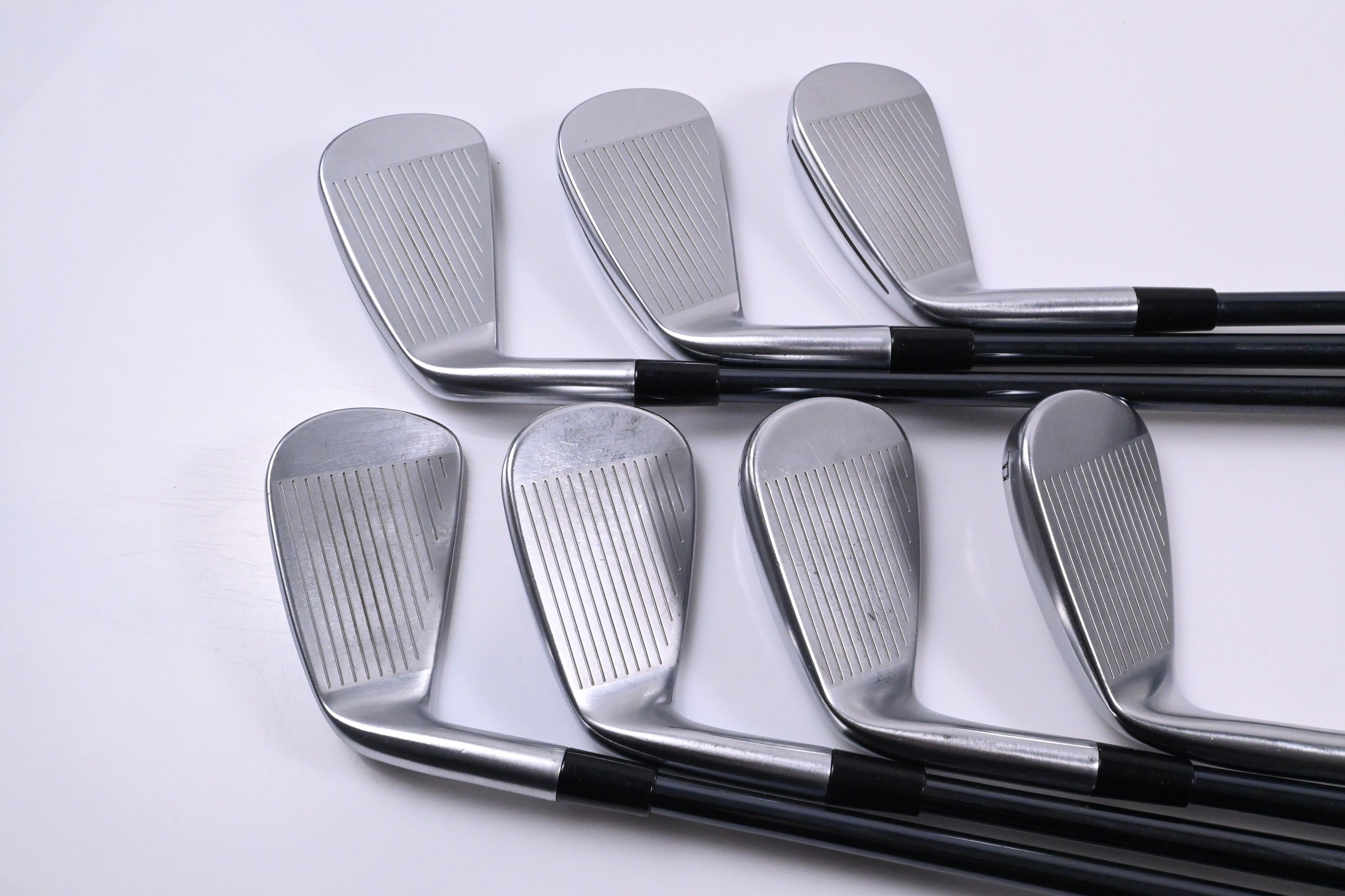 Taylormade P790 2025 Irons / 4-PW / Regular Flex UST Recoil Dart HDC 70 Shafts