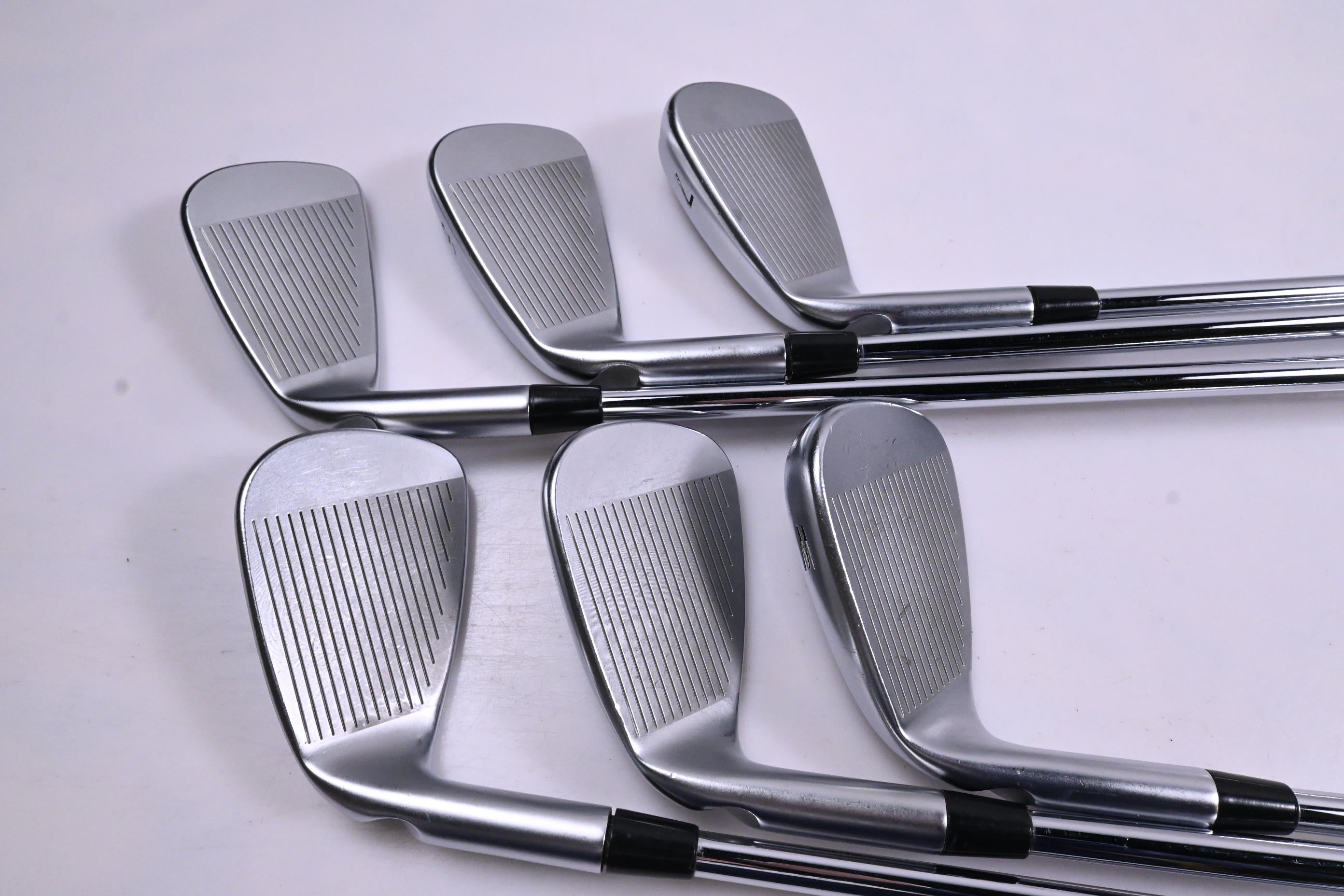 Ping i230 Irons / 5-PW / Blue Dot / Stiff Flex N.S.Pro Modus³ Tour 105 Shafts