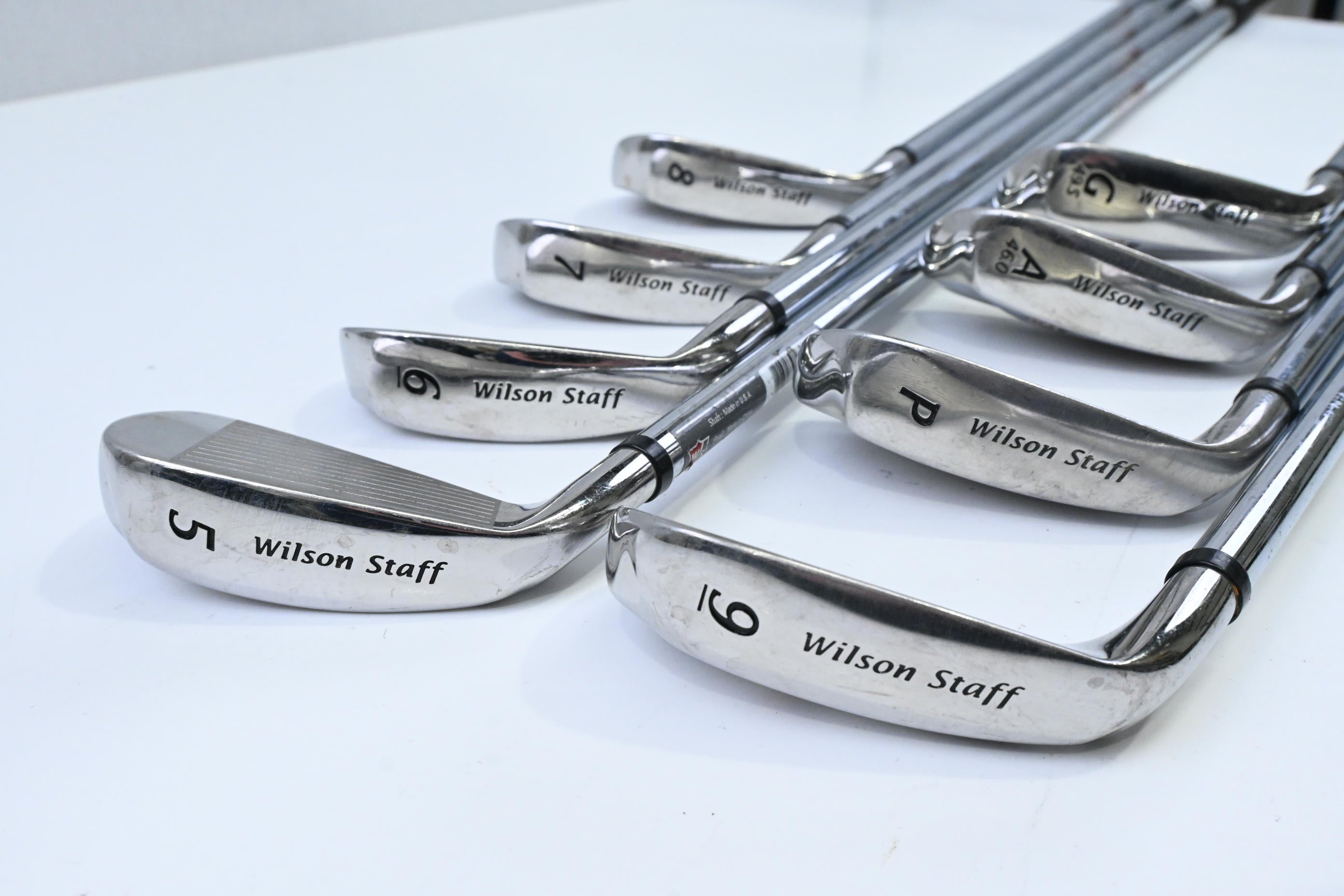 Wilson Di9 Irons / 4-PW+GW / Uniflex TX 99 Superlight Shafts