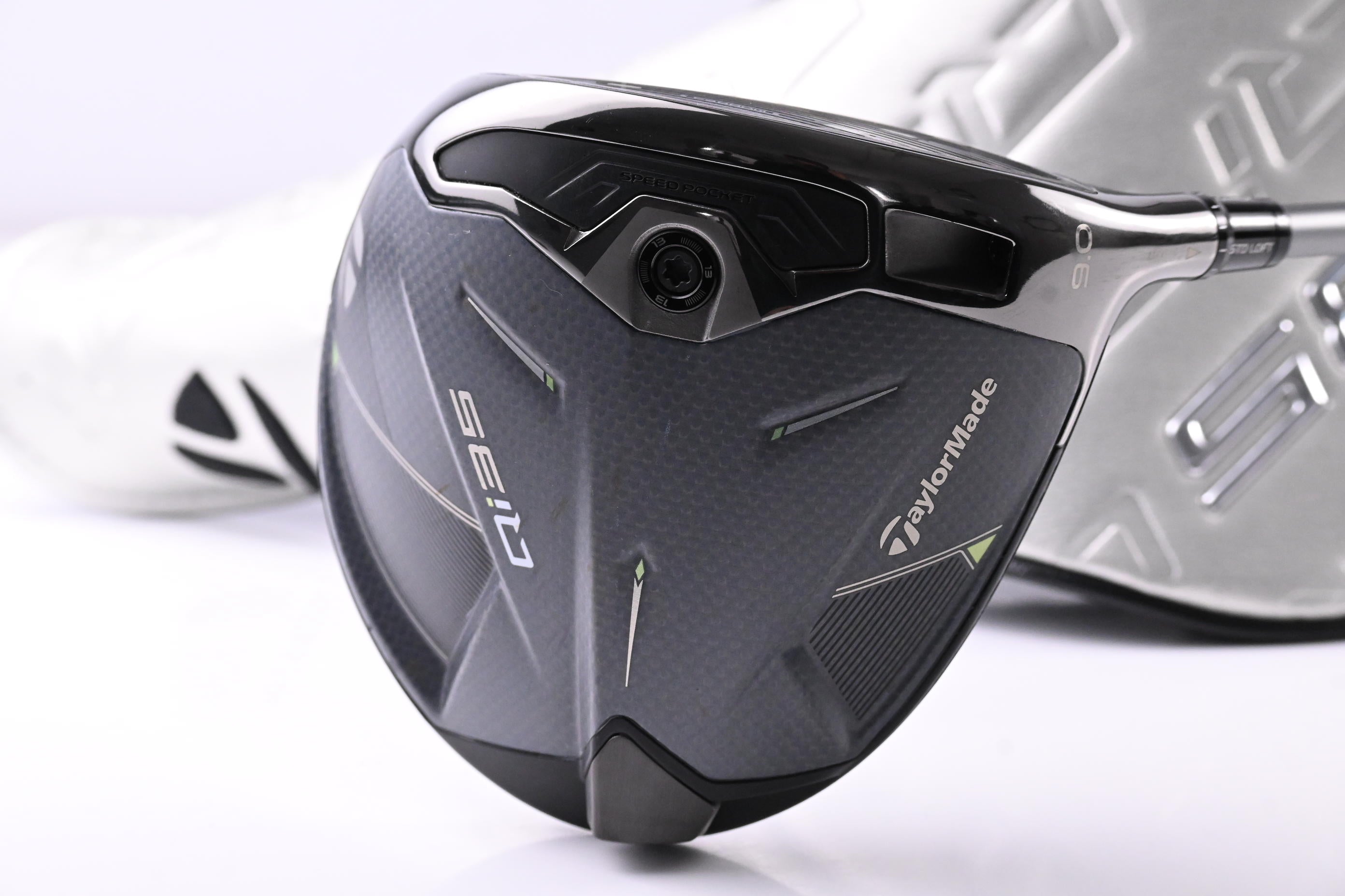 Taylormade Qi35 Driver / 9 Degree / Stiff Flex Fujikura Air Speeder 50 Shaft