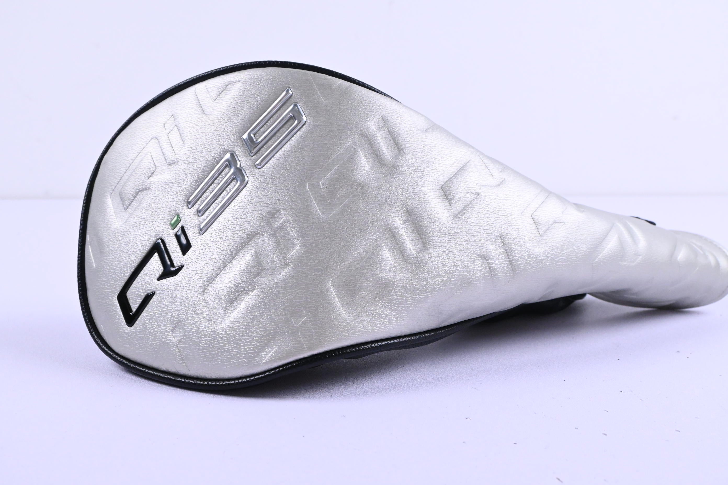 Taylormade Qi35 Driver / 9 Degree / Stiff Flex Kai'li Dark Waves White 60 Shaft