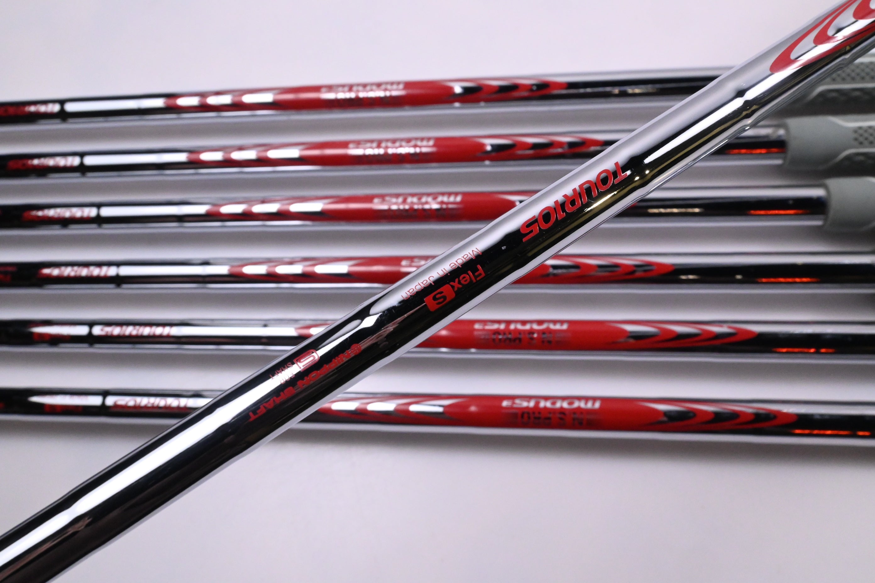 Titleist T200 2023 Irons / 4-PW / Stiff Flex N.S.Pro Modus³ Tour 105 Shafts