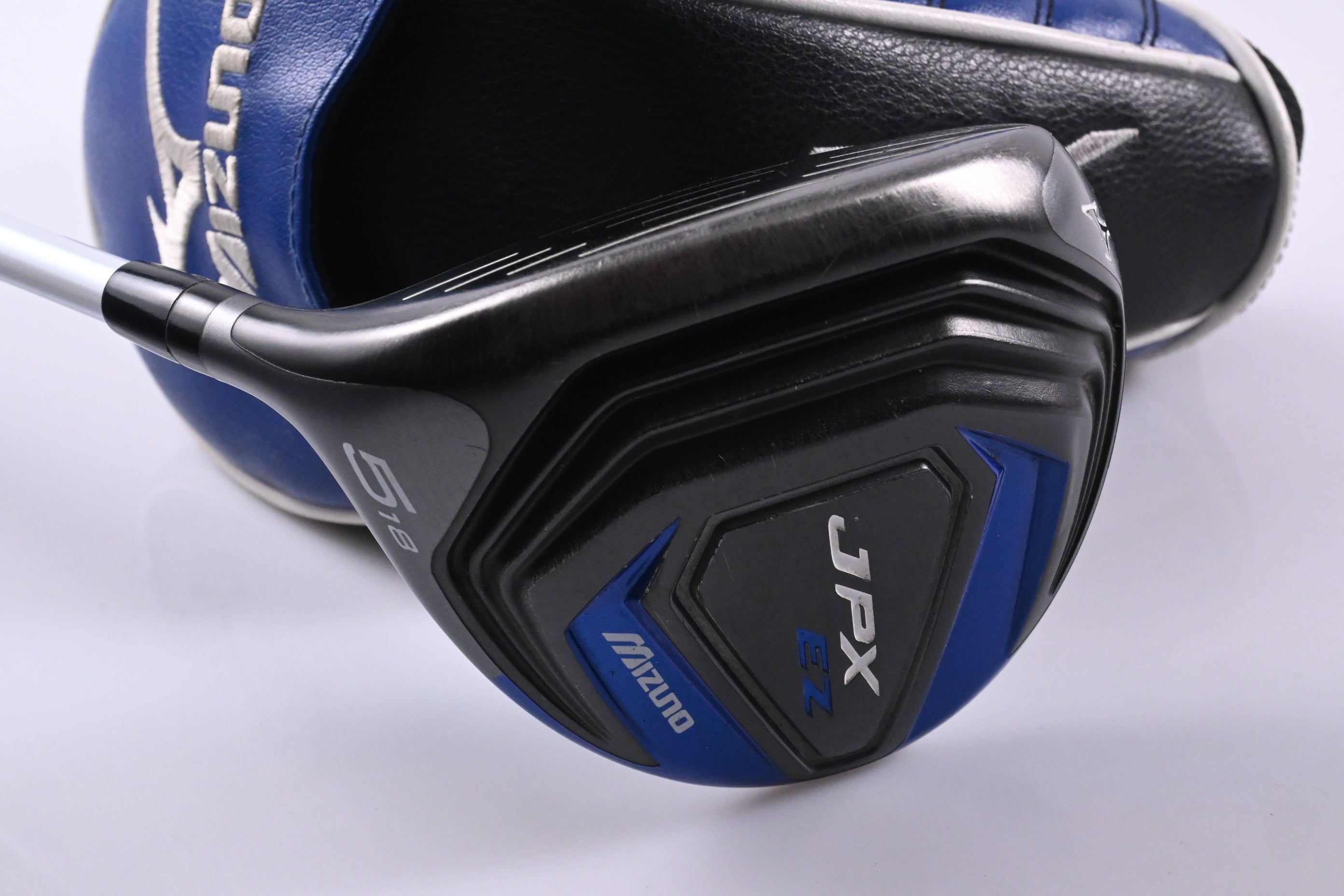Left Hand Mizuno JPX 825 #5 Wood / 18 Degree / Regular Flex Fujikura Ozochi 60