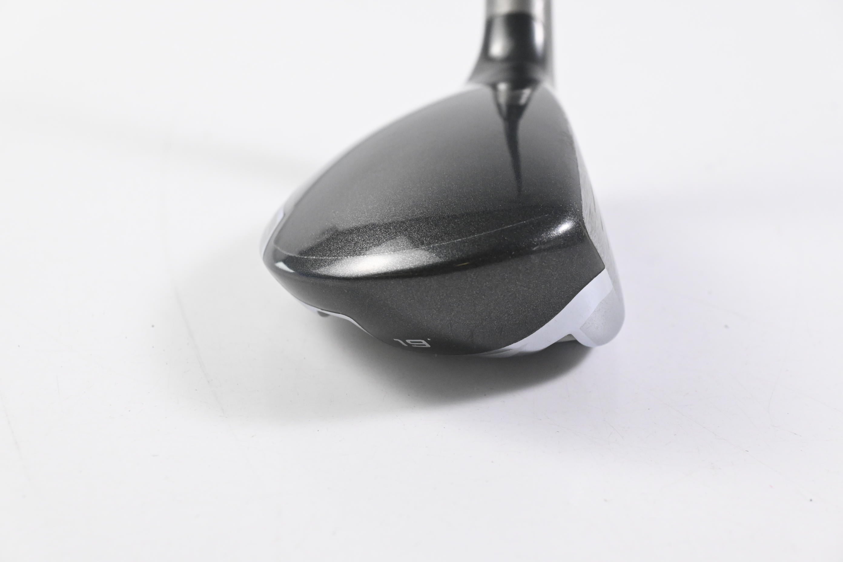 Taylormade SLDR #3 Hybrid / 19 Degree / Regular Flex Fujikura Speeder 82 Shaft