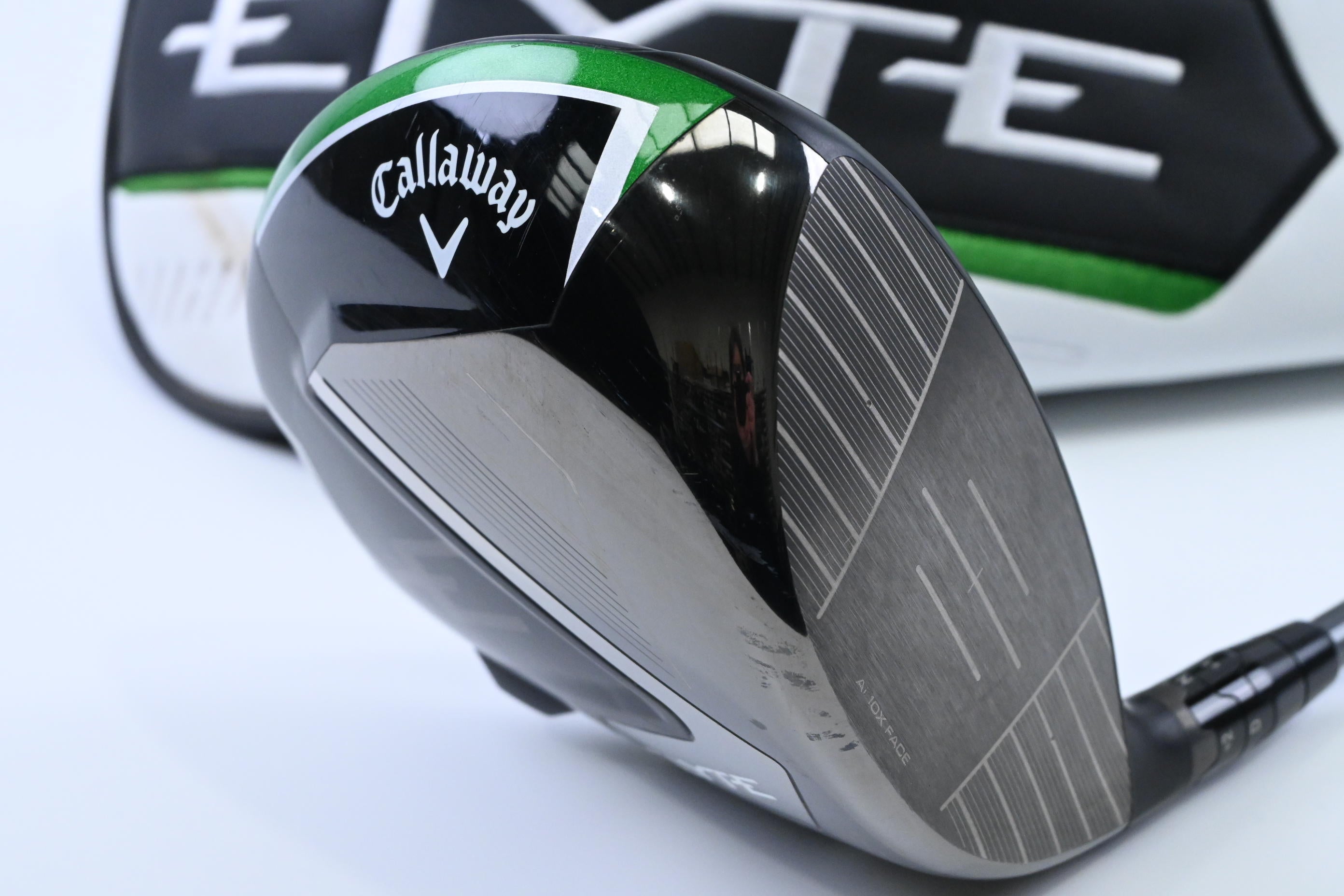 Callaway Elyte X Driver / 10.5 Degree / Regular Flex Denali Charcoal 50 Shaft