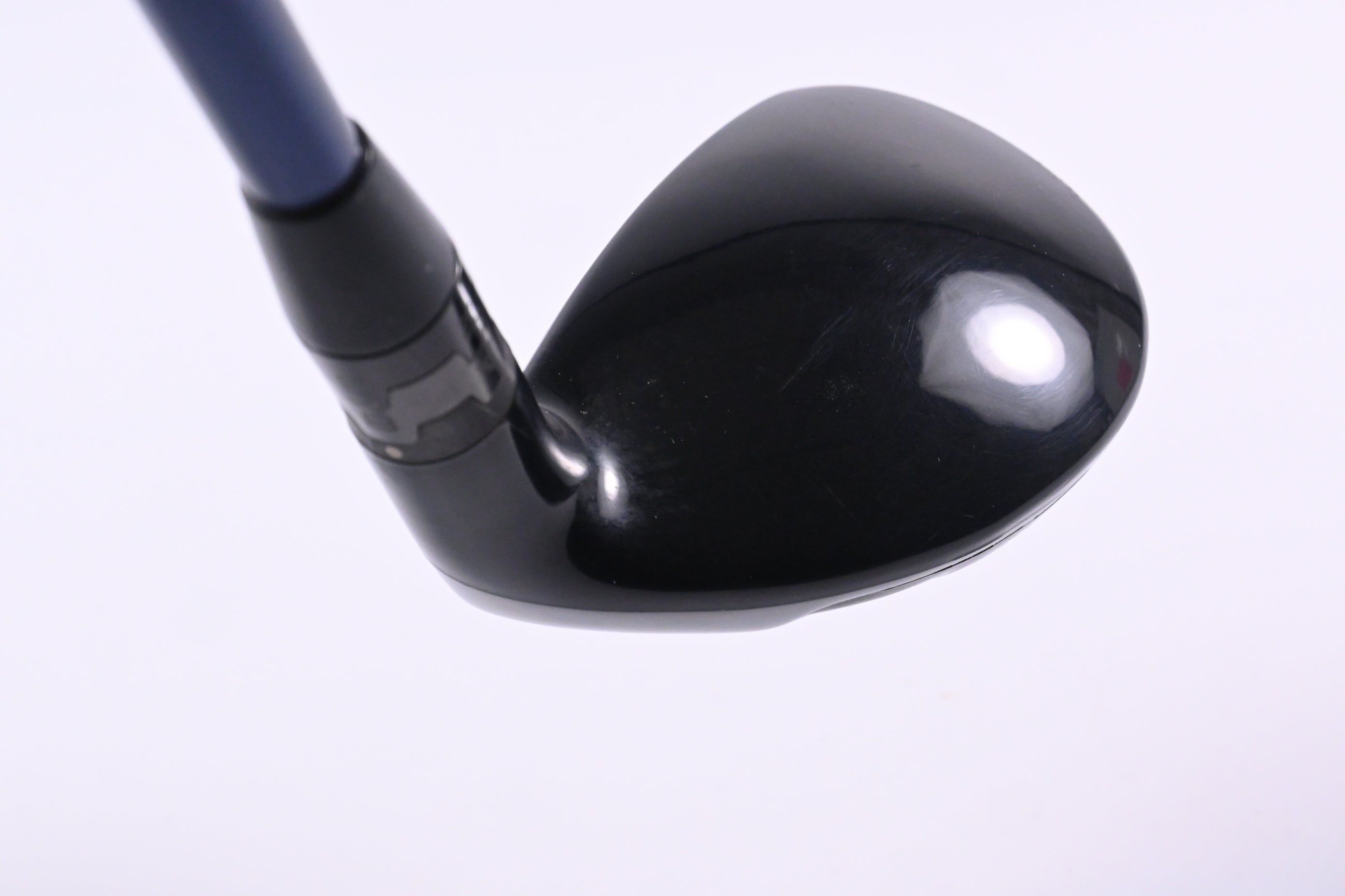 Titleist 910H #3 Hybrid / 19 Degree / Stiff Flex Diamana Ka`li 80 Shaft