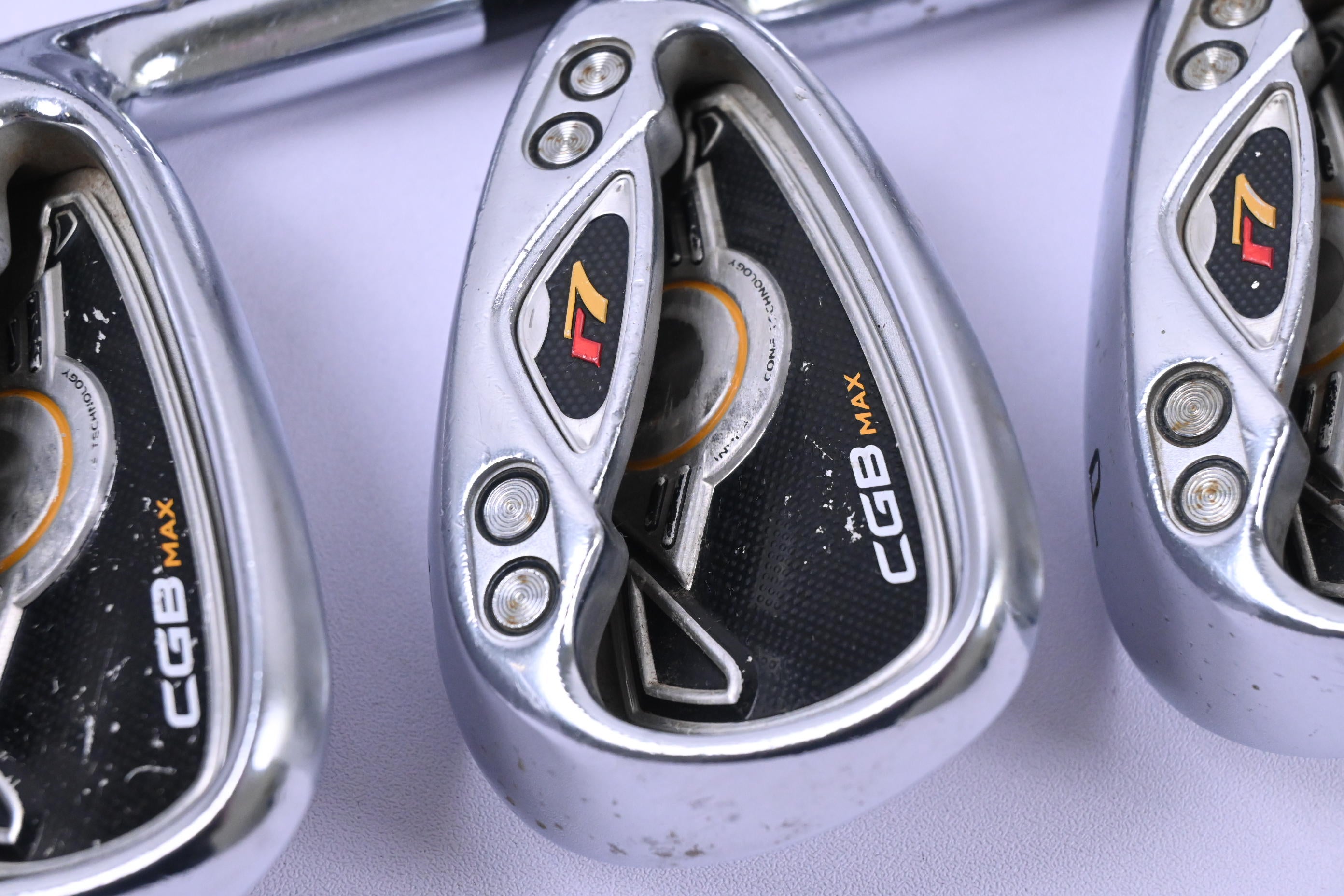 Taylormade R7 CGB Max Irons / 5-PW+GW / Regular Flex Taylormade REAX 55 Shafts