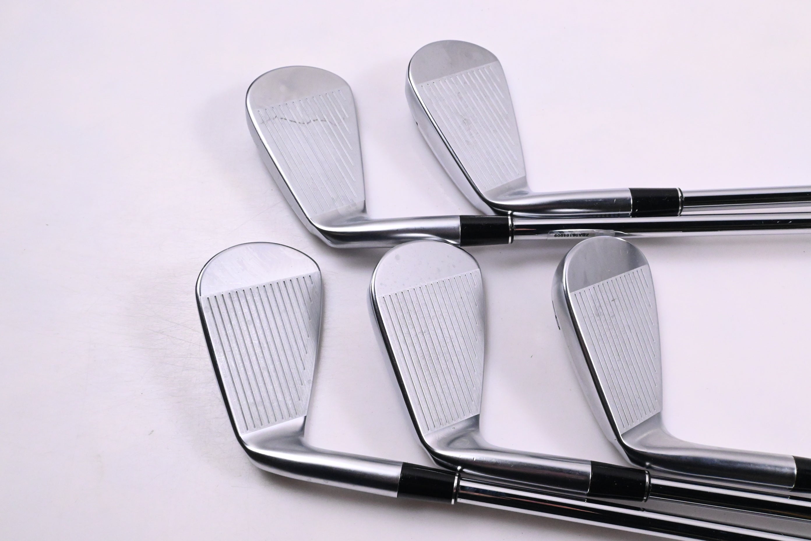 Srixon ZXi5 Irons / 6-PW / Regular Flex Dynamic Gold Mid 100 R300 Shafts