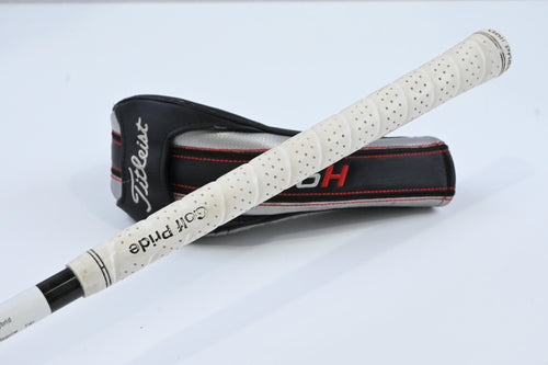 Titleist 816 H1 #3 Hybrid / 19 Degree / Regular Flex Aldila Rogue Silver 85