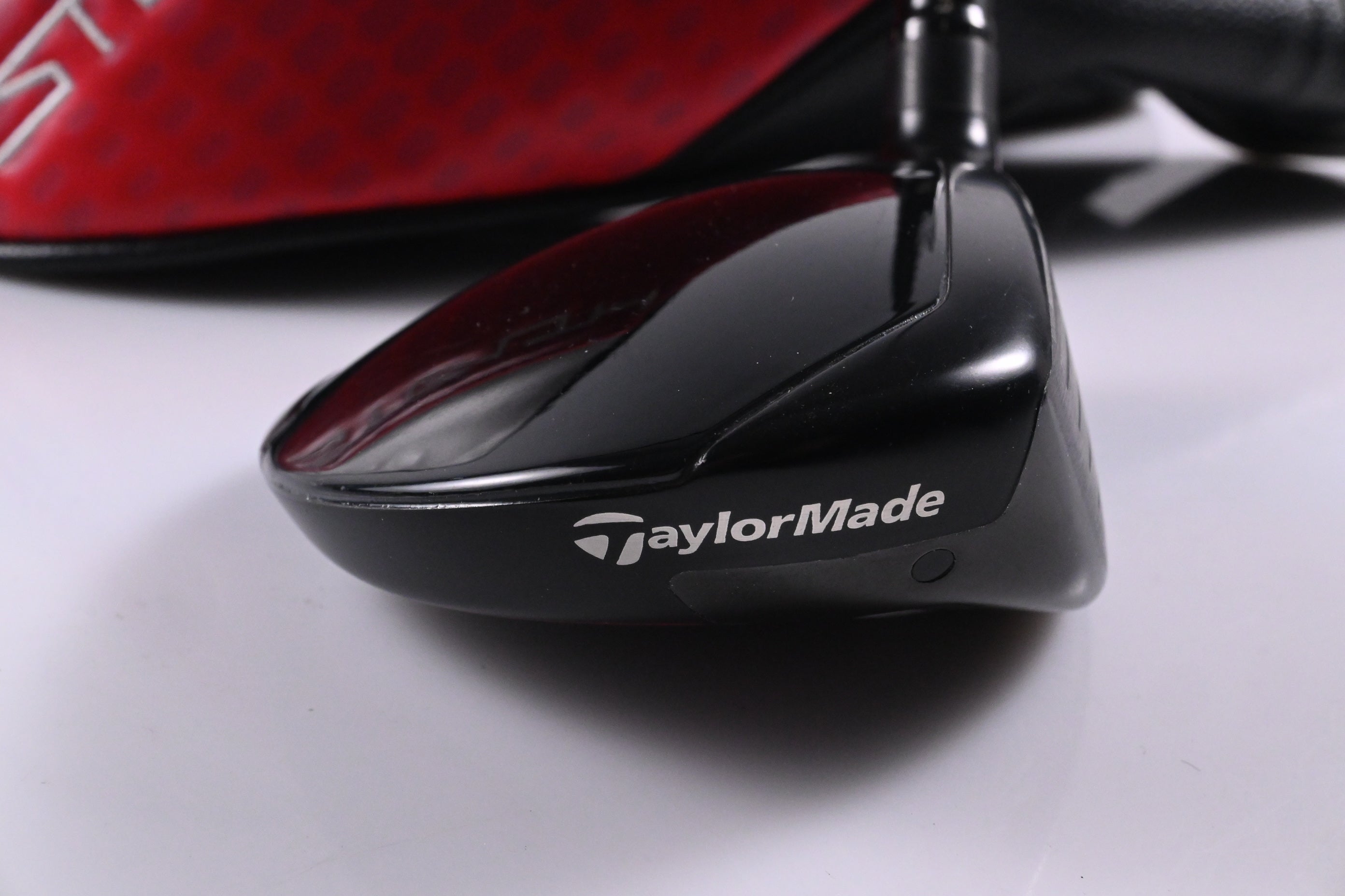 Taylormade Stealth 2 Plus #3 Wood / 15 Degree / Regular Flex Kai'Li Red 65 Shaft