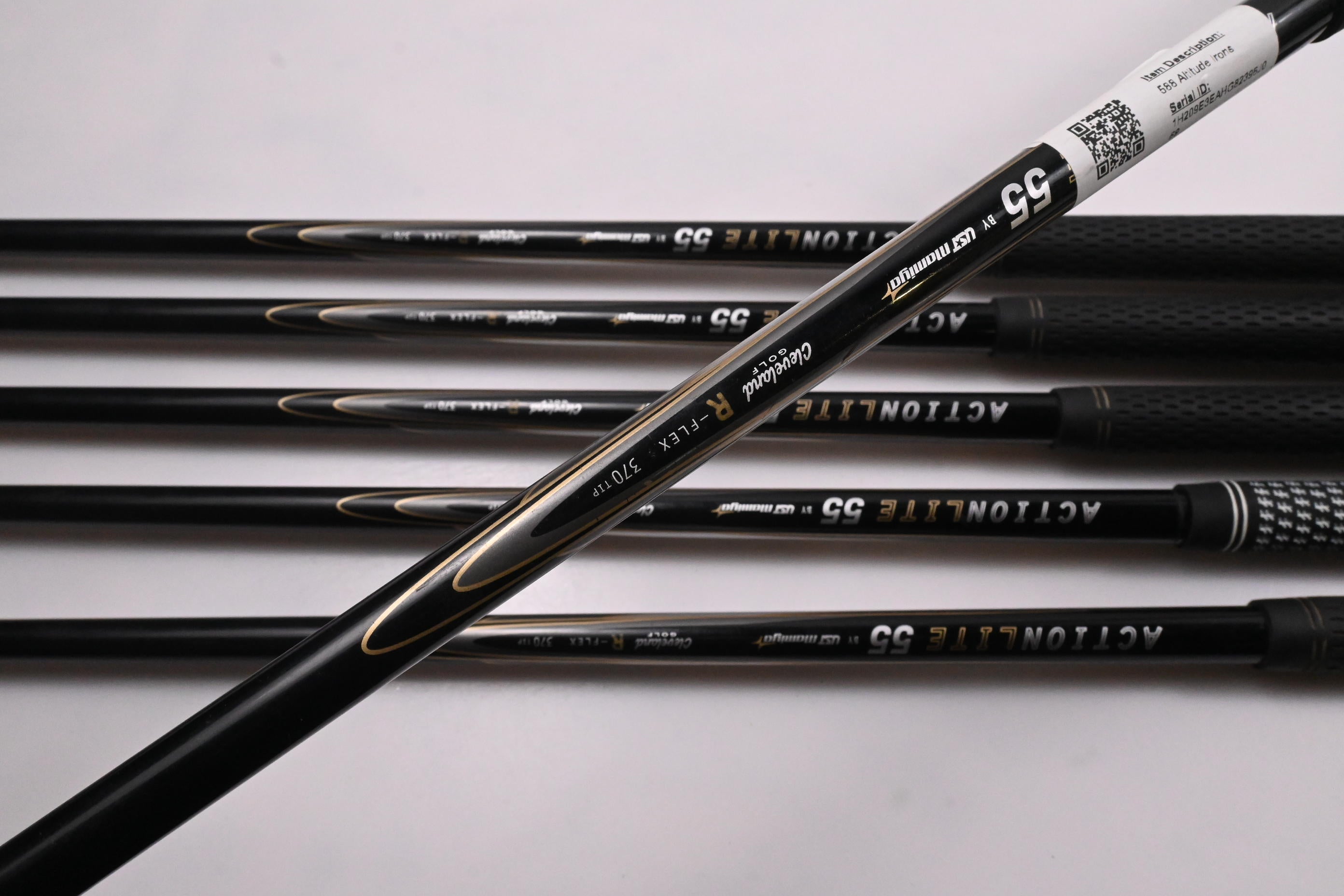 Cleveland 588 Altitude Irons / 4-9i / Regular Flex ActionLite 55 Shafts