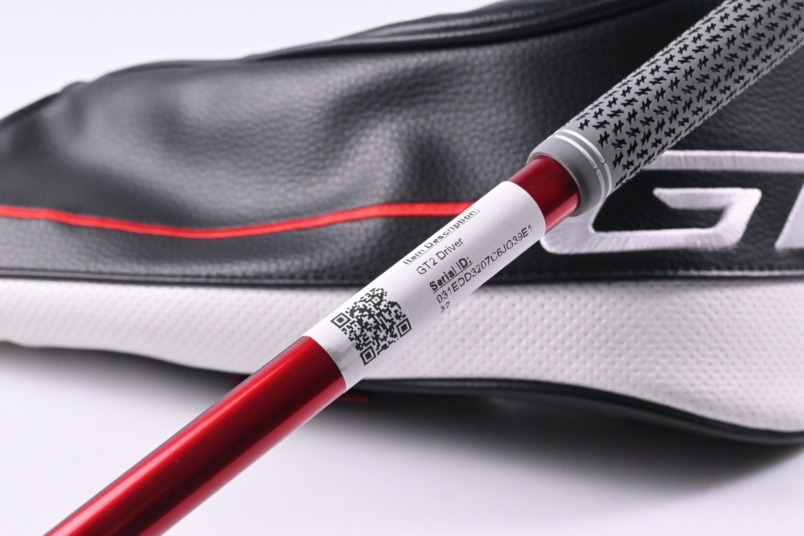 Titleist GT2 Driver / 9 Degree / Regular Flex C6 Red 50 Shaft