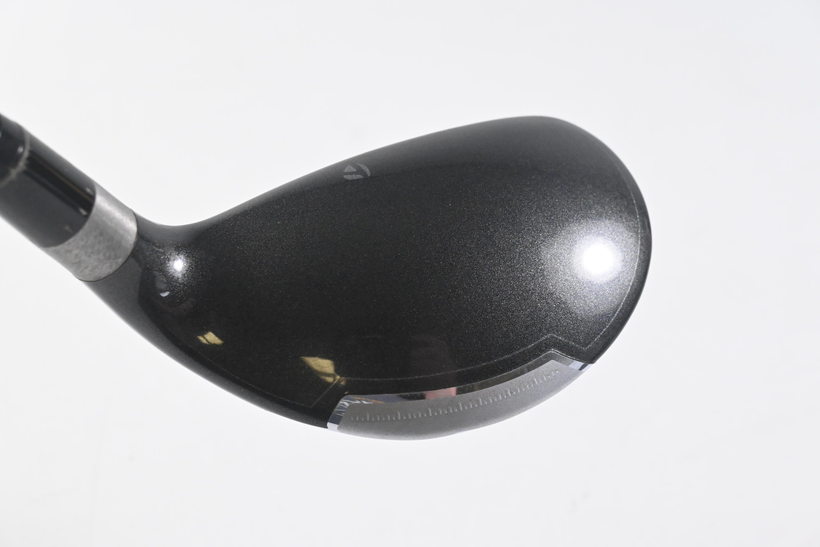 Taylormade SLDR #3 Hybrid / 19 Degree / Regular Flex Fujikura Speeder 82 Shaft