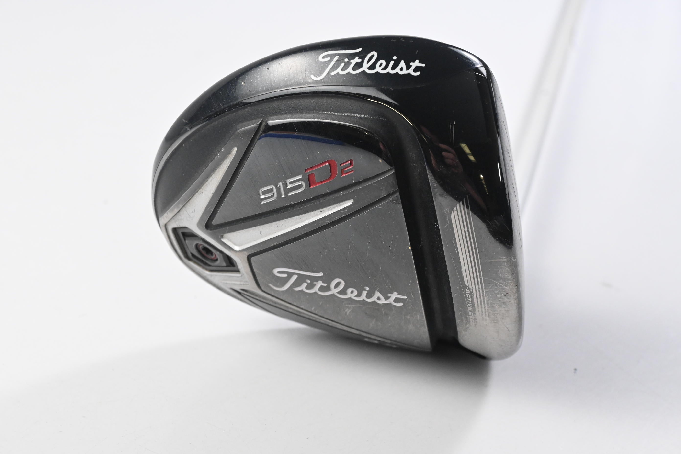 Titleist 915 D2 Driver / 9.5 Degree / Stiff Flex Aldila Rogue 95 MSI Black 70