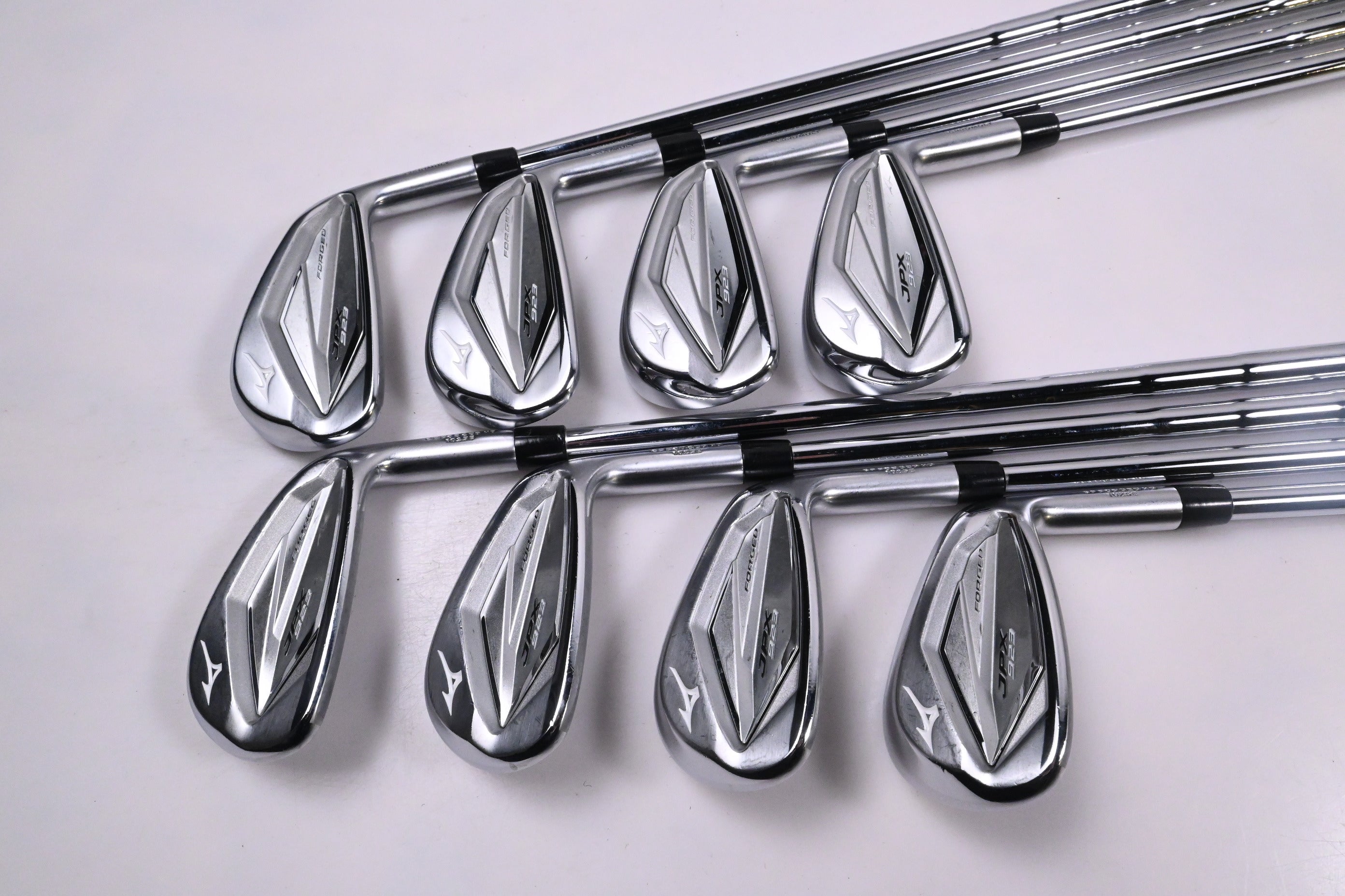 Mizuno JPX 923 Forged Irons / 4-PW+GW / Stiff Flex KBS Tour-V 110 Shafts