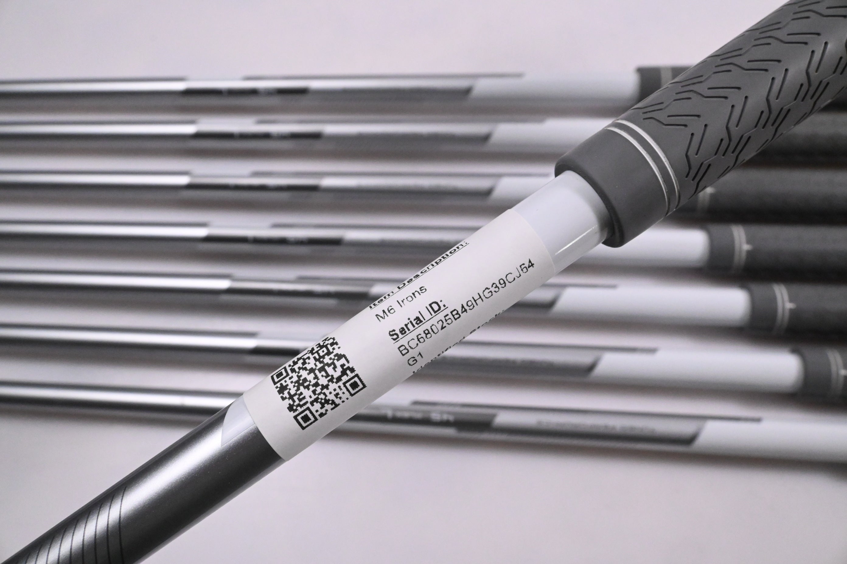 Ladies Taylormade M6 Irons / 5-PW+GW+SW / Ladies Flex Taylormade 45 Shafts