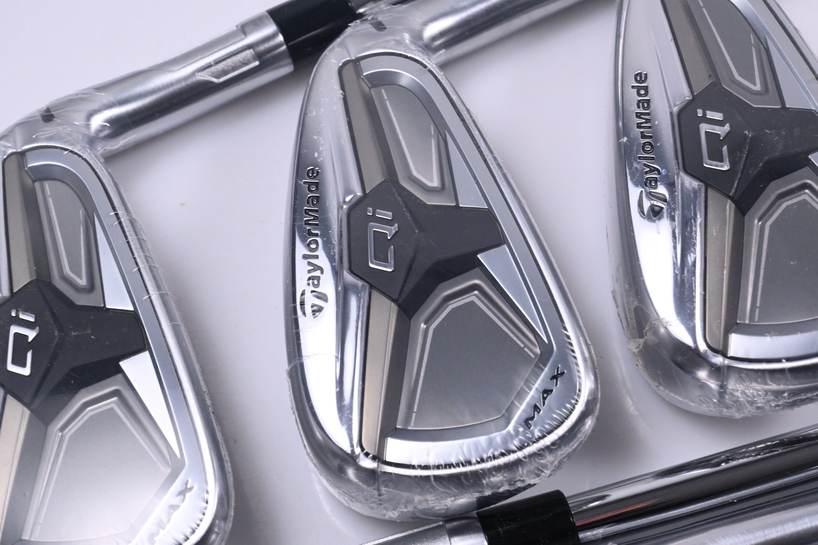Taylormade Qi Max Irons / 5-PW / Stiff Flex KBS MAX MT 85 Shafts