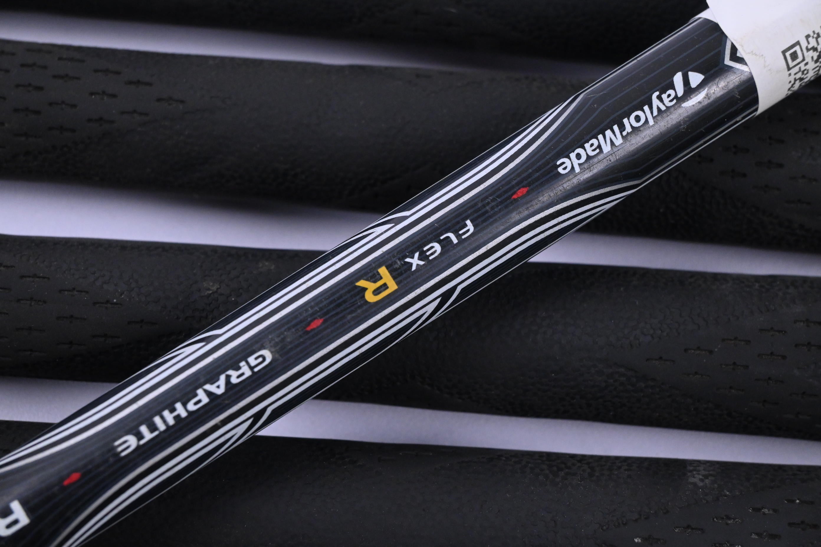 Taylormade R7 CGB Max Irons / 5-PW+GW / Regular Flex Taylormade REAX 55 Shafts