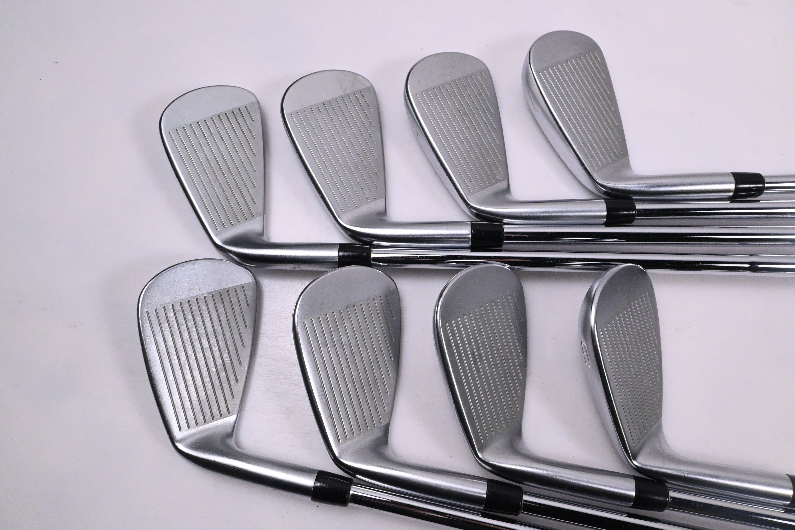 Mizuno JPX 923 Forged Irons / 4-PW+GW / Stiff Flex KBS Tour-V 110 Shafts