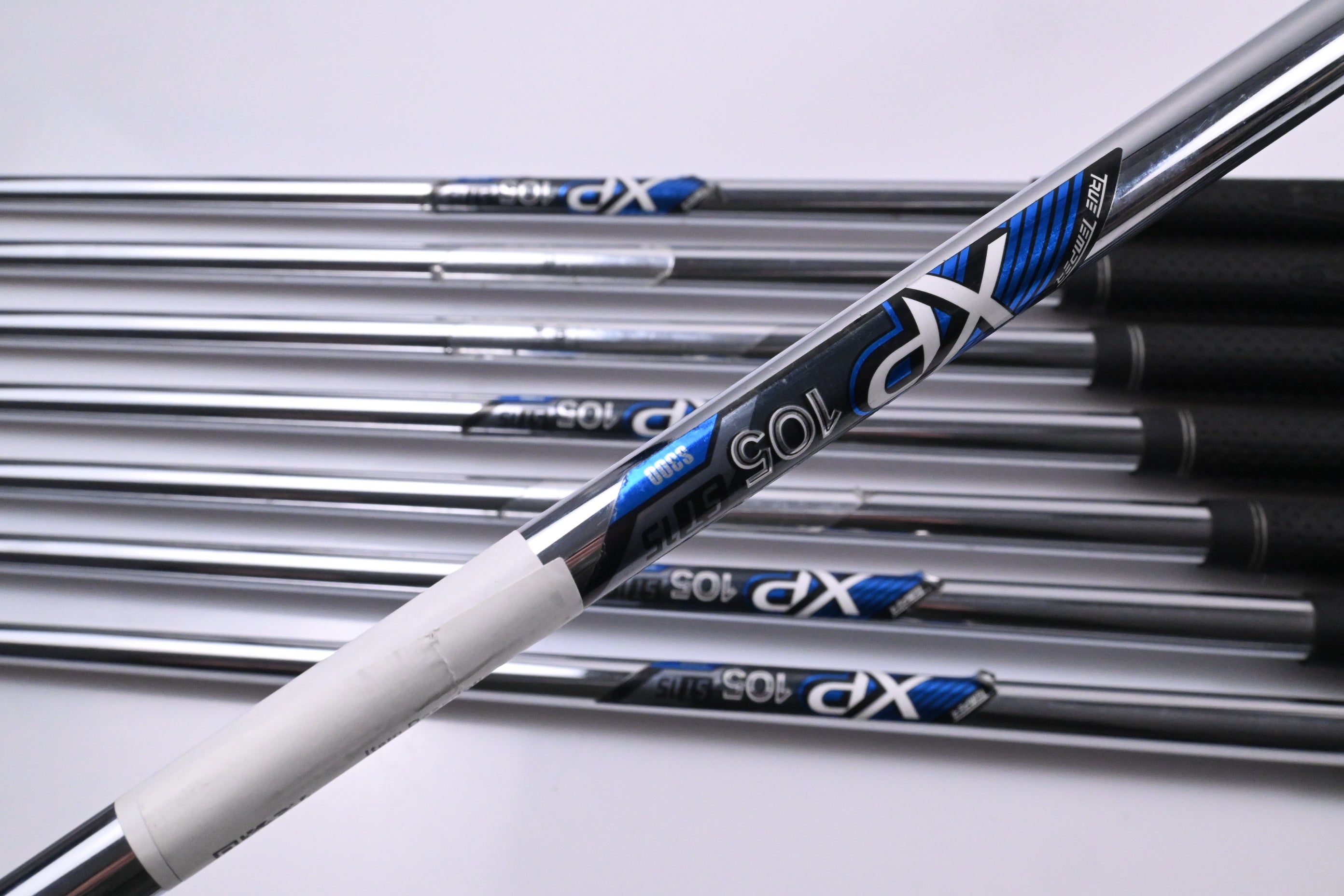 Callaway Steelhead XR Pro Irons / 4-PW+GW / Stiff Flex XP105 S300 Shafts
